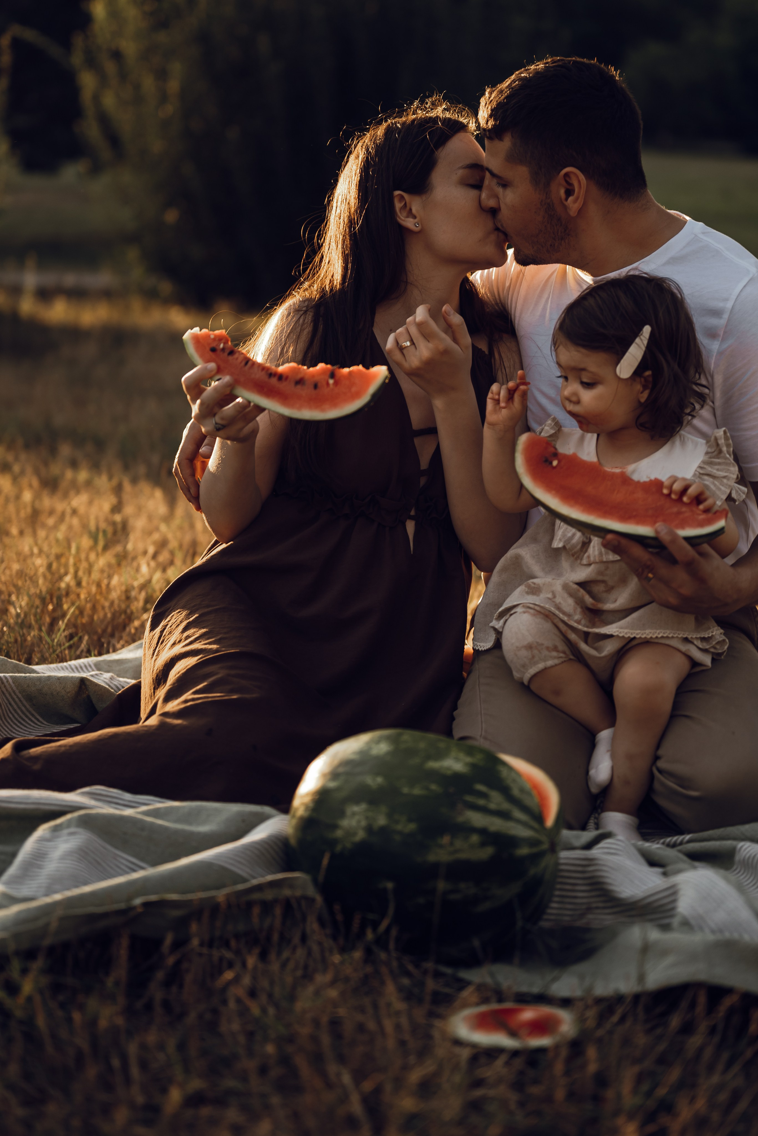 Tanya, Victor, Kira. Photographer Irina Novikova