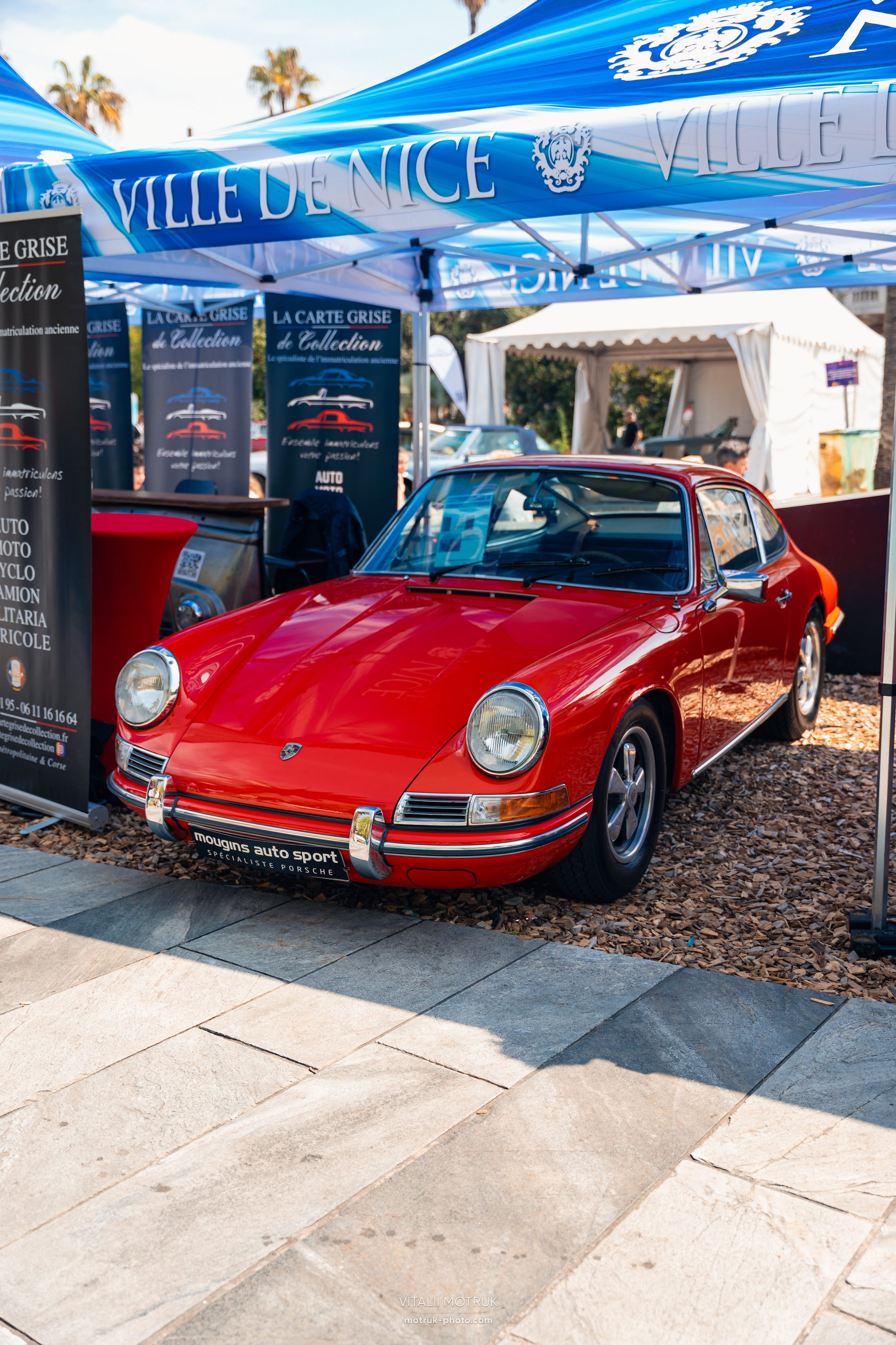 Legends de Nice. Photographe de voitures à Paris — Vitalii Motruk
