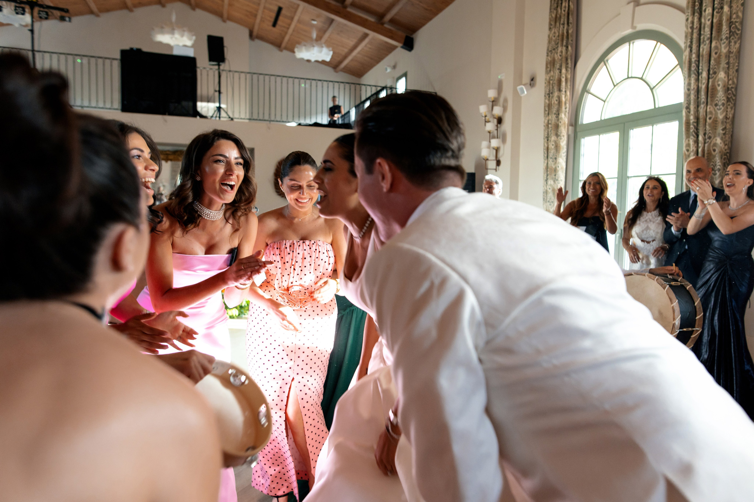 ANDREW & LYNN. Wedding Photographer in Marbella, Como, Tuscany, Cannes