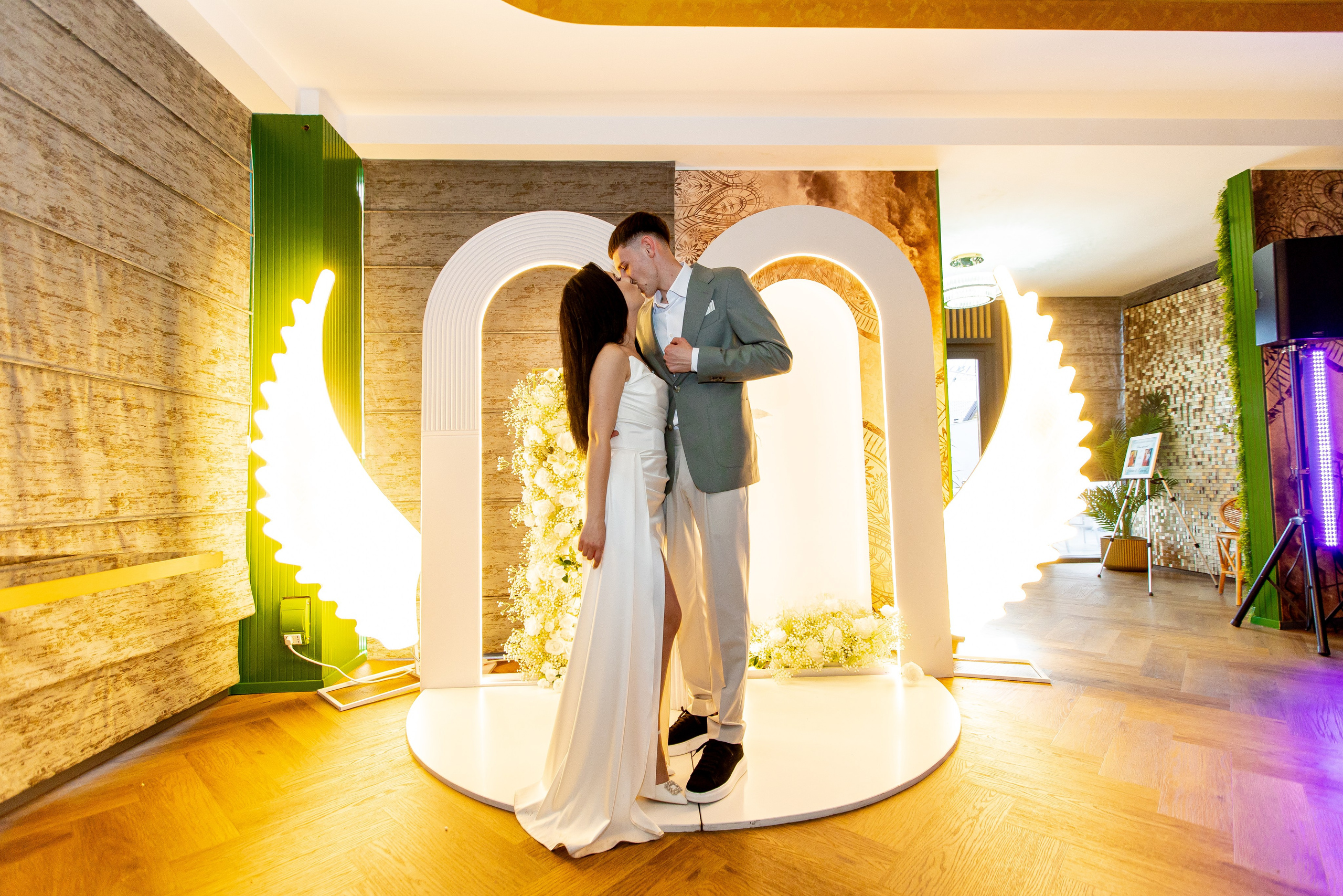 Cosmina & Răzvan. MGS STUDIO