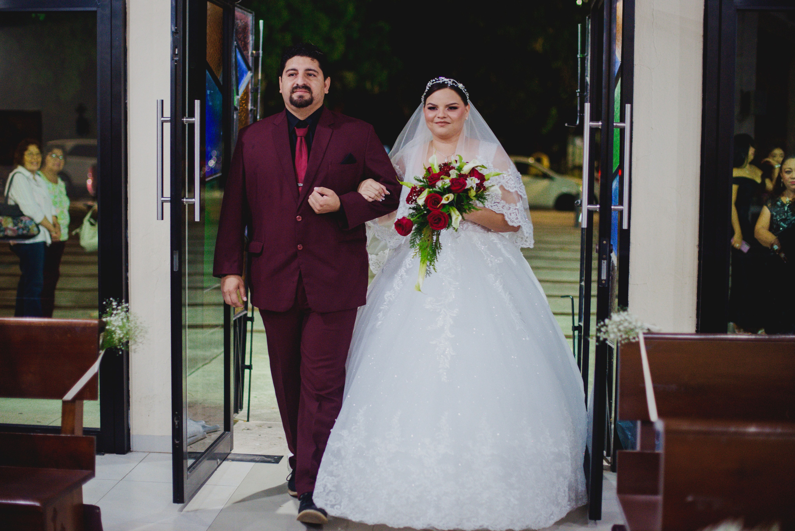 Servicio de boda religiosa. Fotógrafo "dD" Didier Dzul