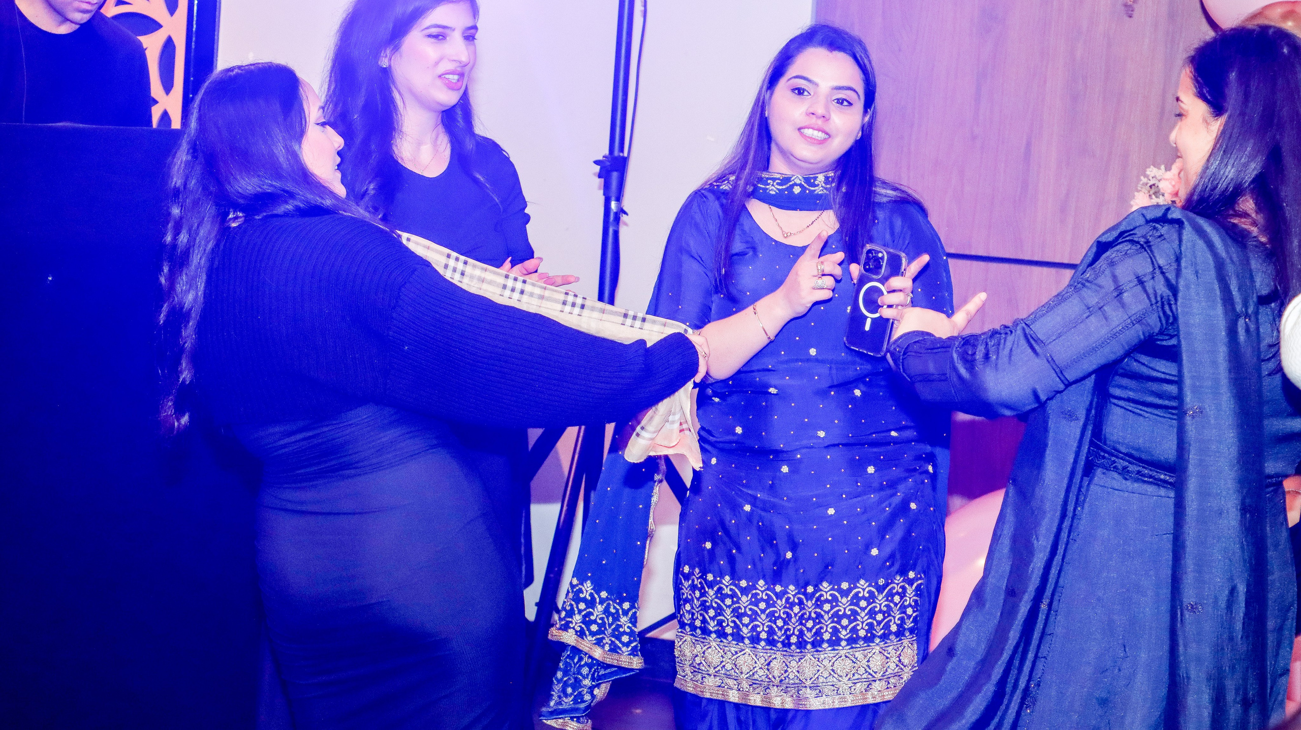 Amayra’s 5th birthday. MHCreative is family-oriented photographer based in SYDNEY