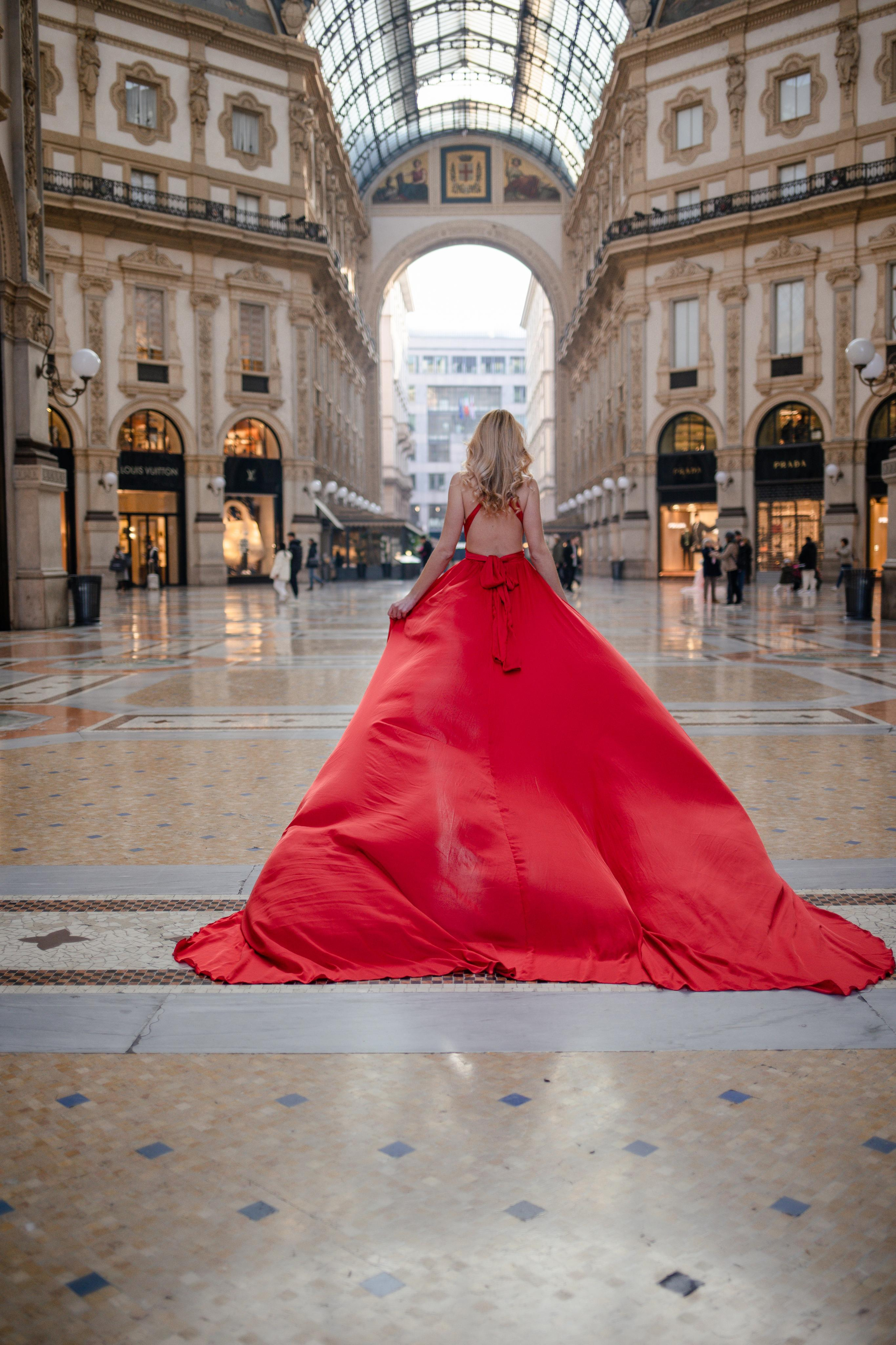 Elena. Photographer in Milan |Mila Pro Photo