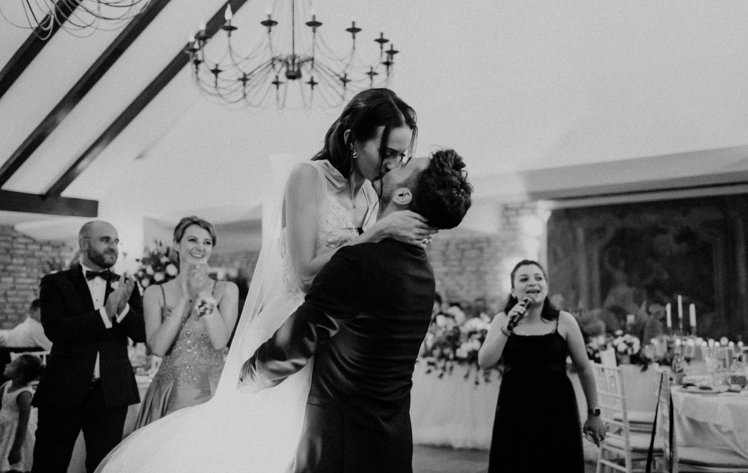 A & R. Fotograf Nunta Iasi - Hearts & Pictures