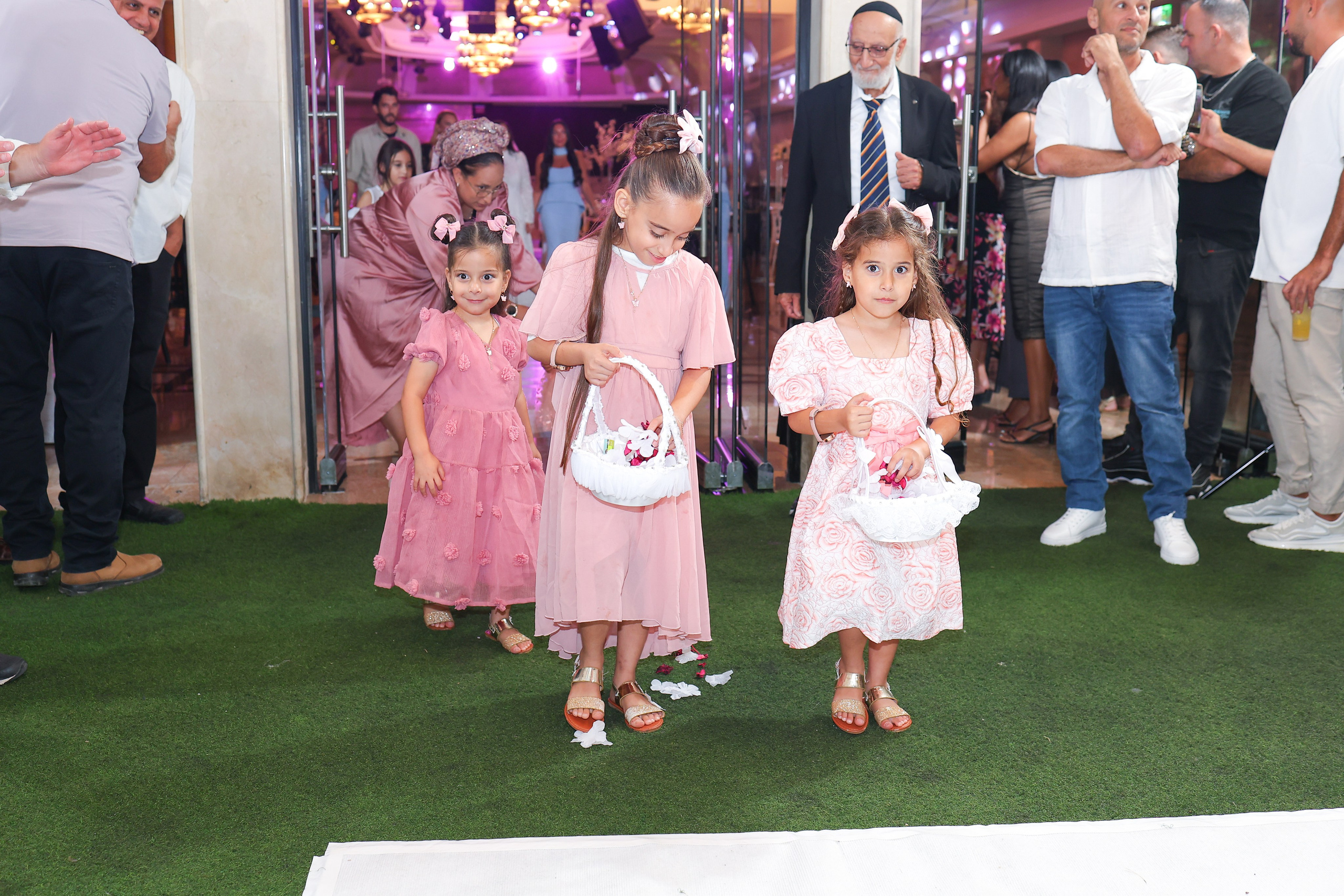 L & A. משה מנשה צלם חתונות