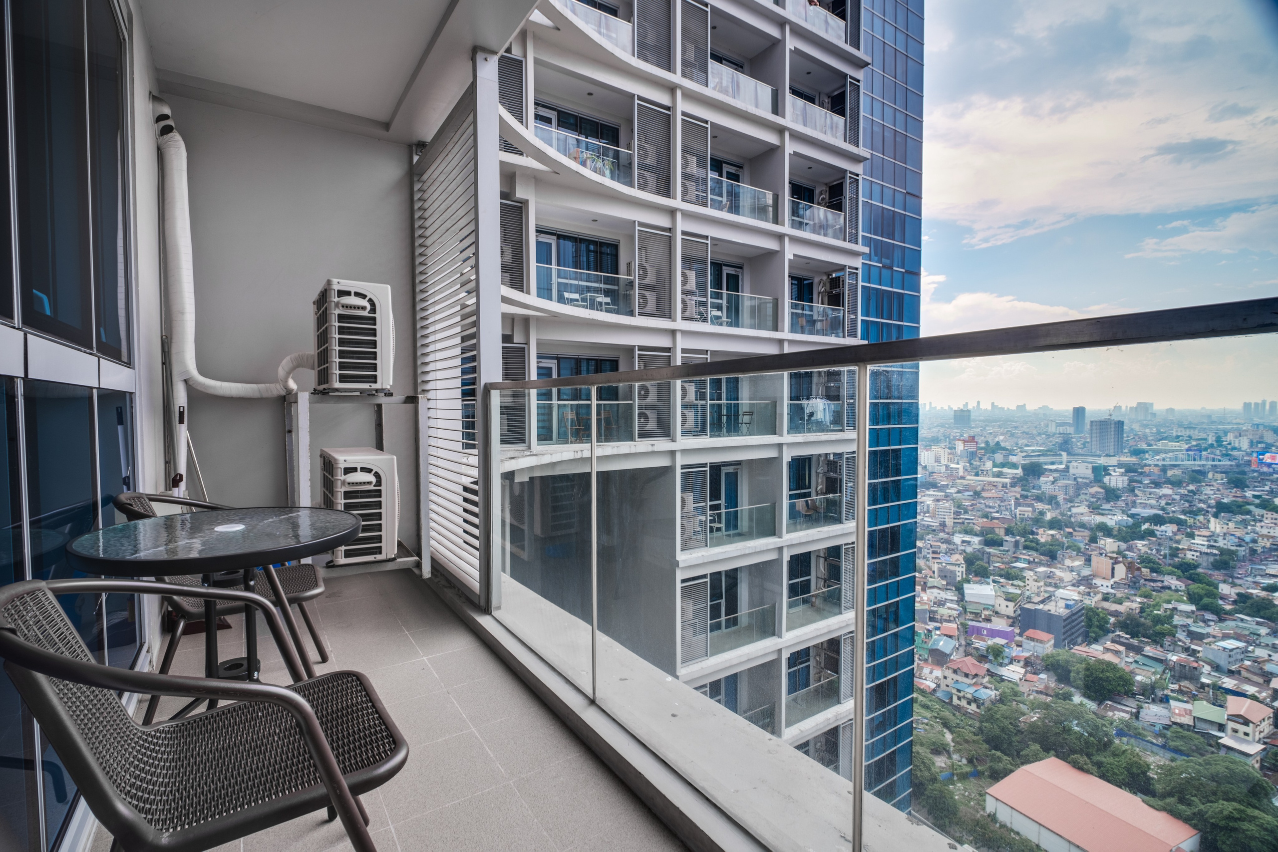 Uptown Parksuites II BGC. Interior & Architectural Photographer Philippines | Argen Carlo Camaclang