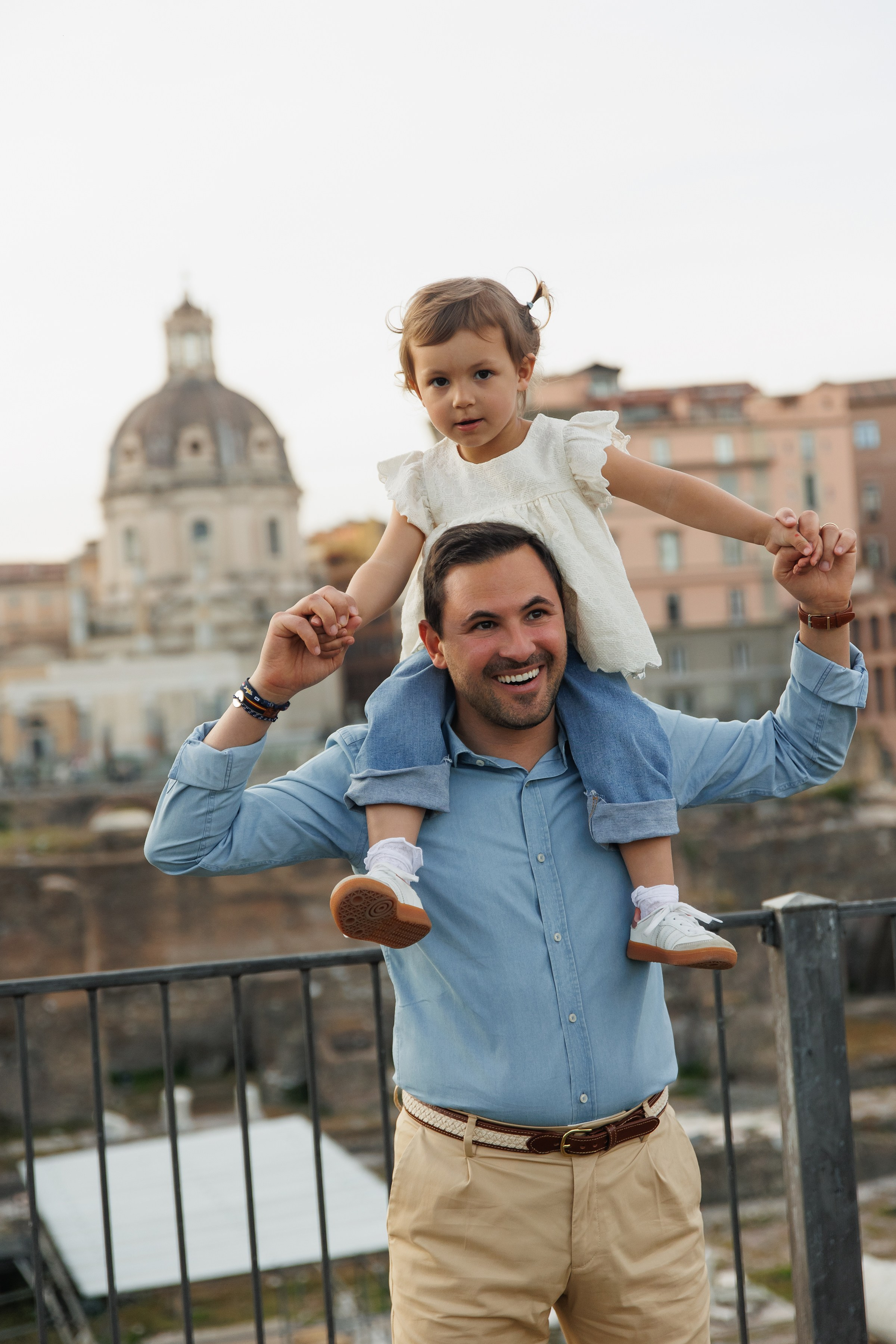 Famaly shooting in Rome. Wedding Photographer Rome Tuscany Como Sicily Puglia Amalfy Italy- Oksana Savenchuk