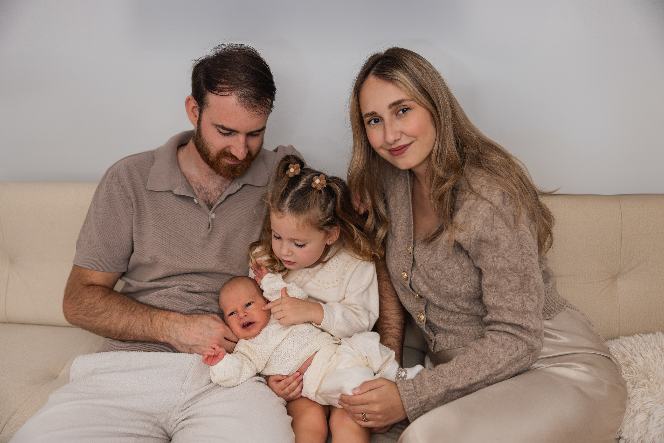 Newborn|Family Session. PHOTOGRAPHER IN LONDON