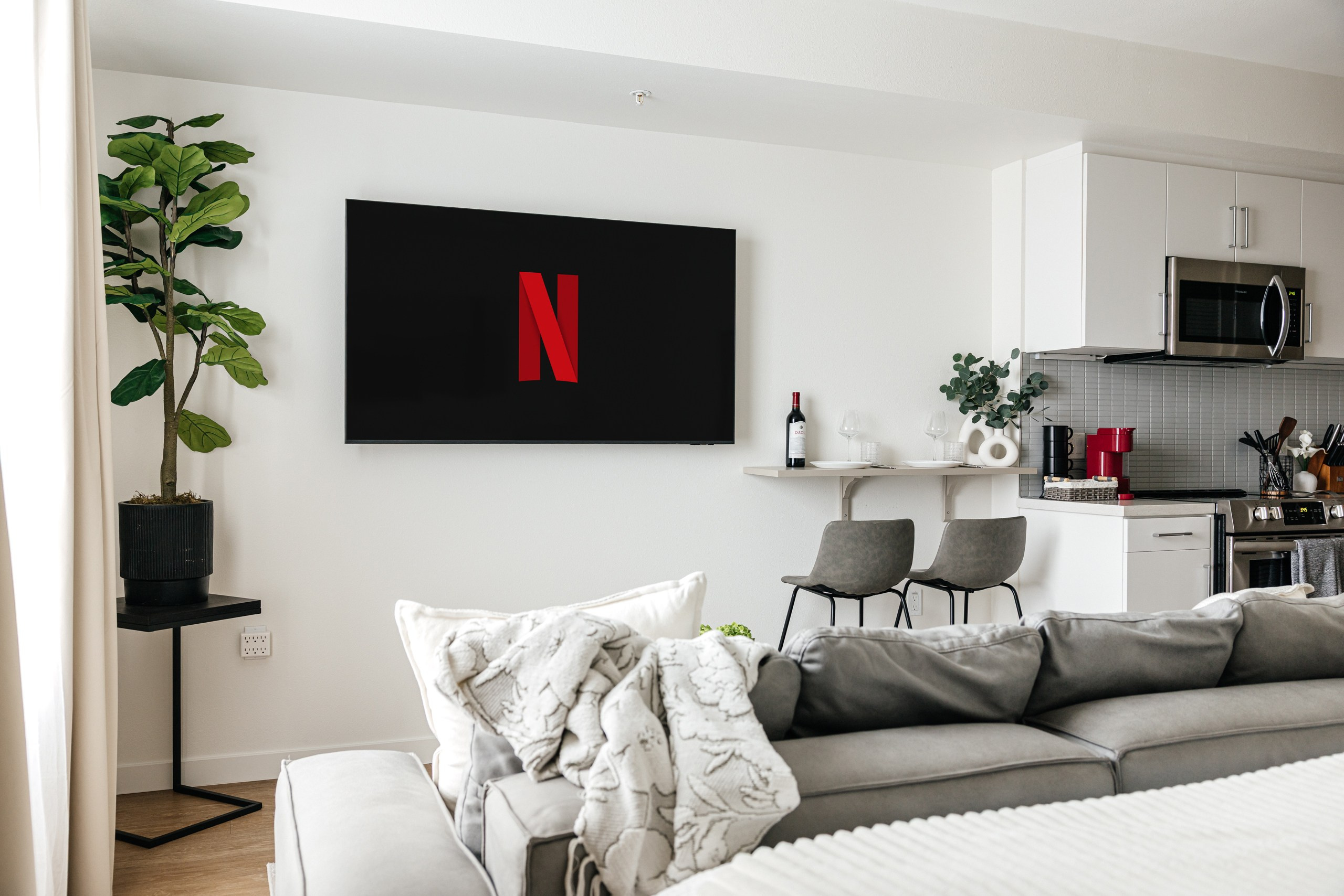 Youthful Apartments. Photographer Andrei White