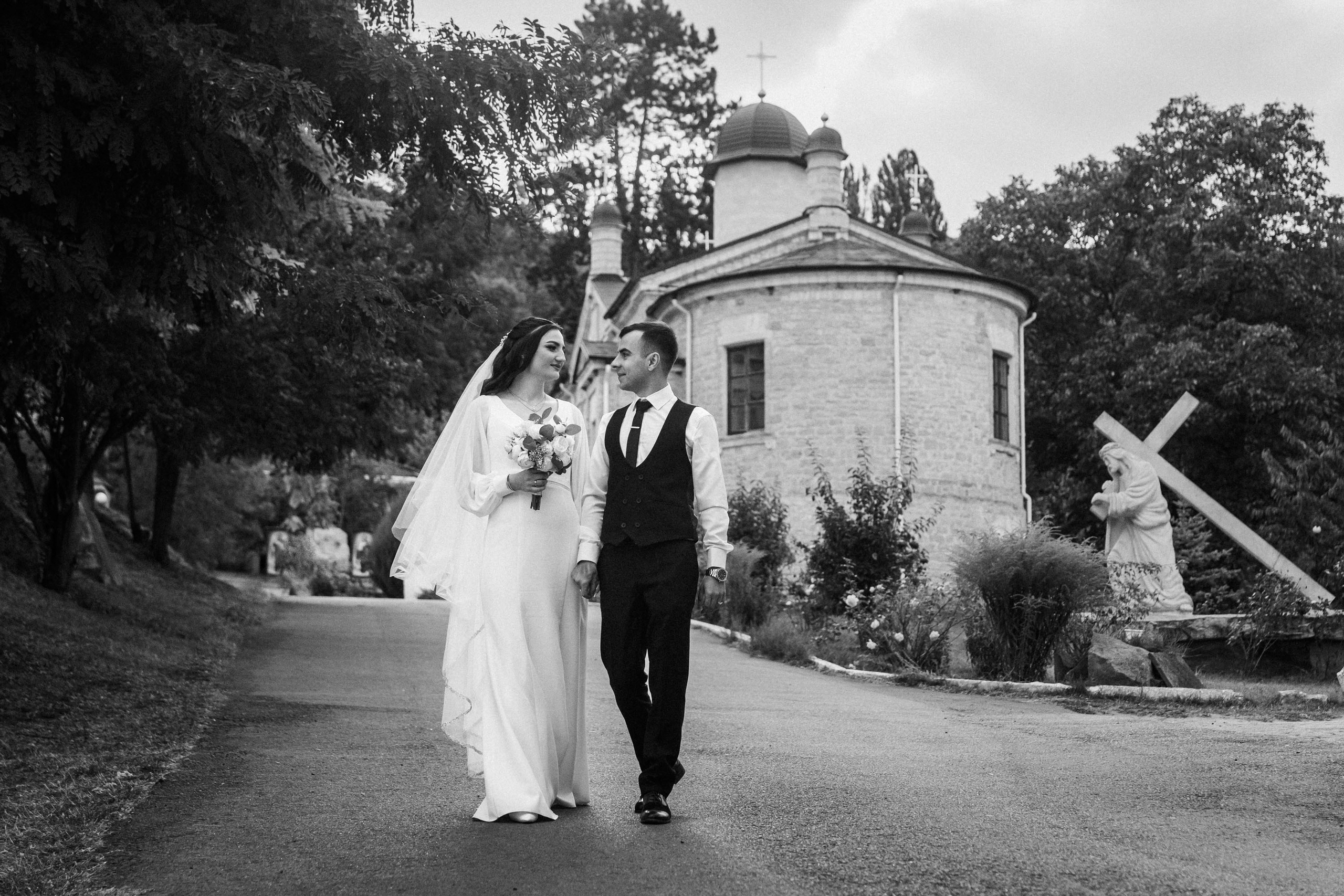 Mănăstirea Condrița. Fotograf de nuntă și familie Chisinau Moldova