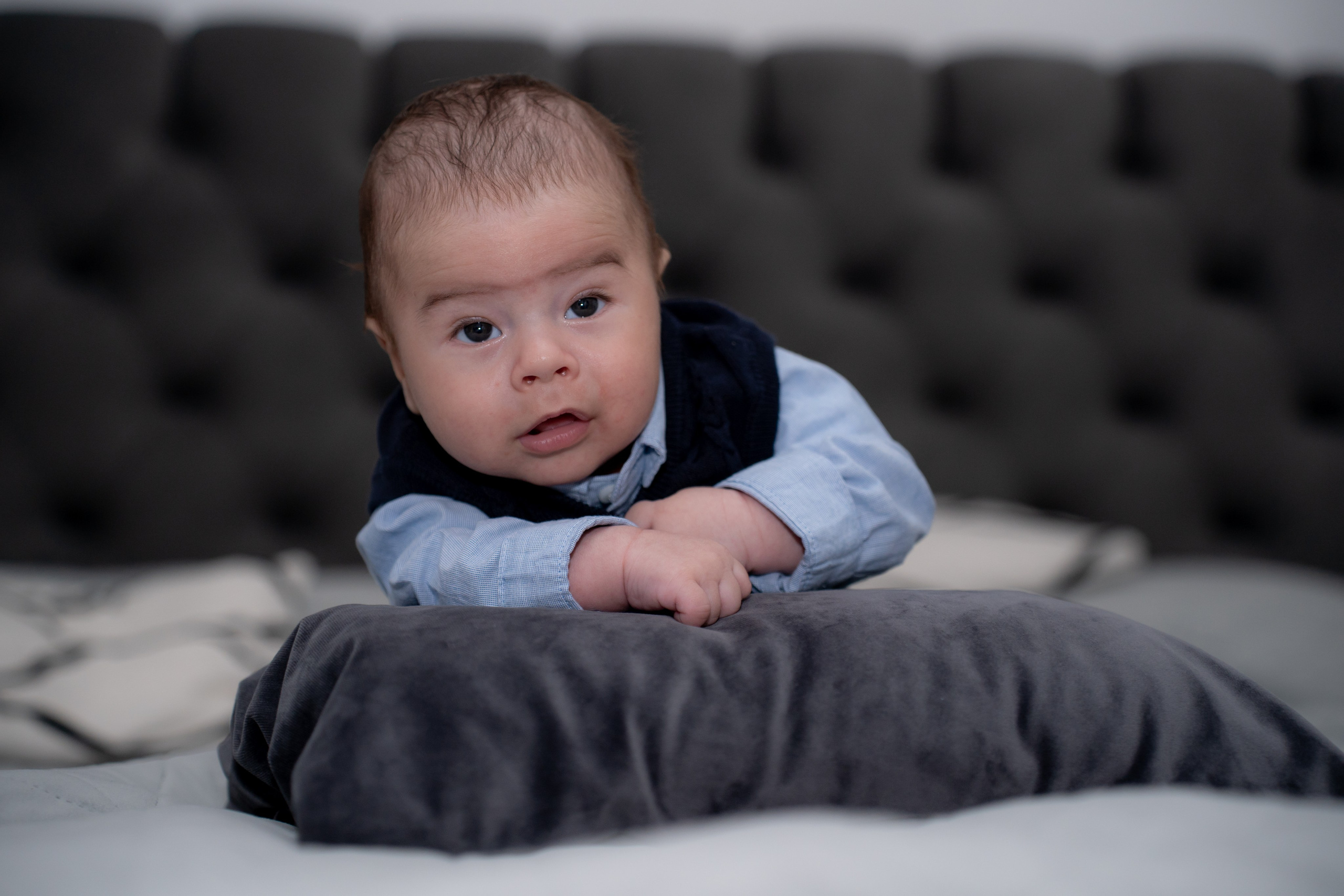 BOTEZ - PRIMUL ZÂMBET