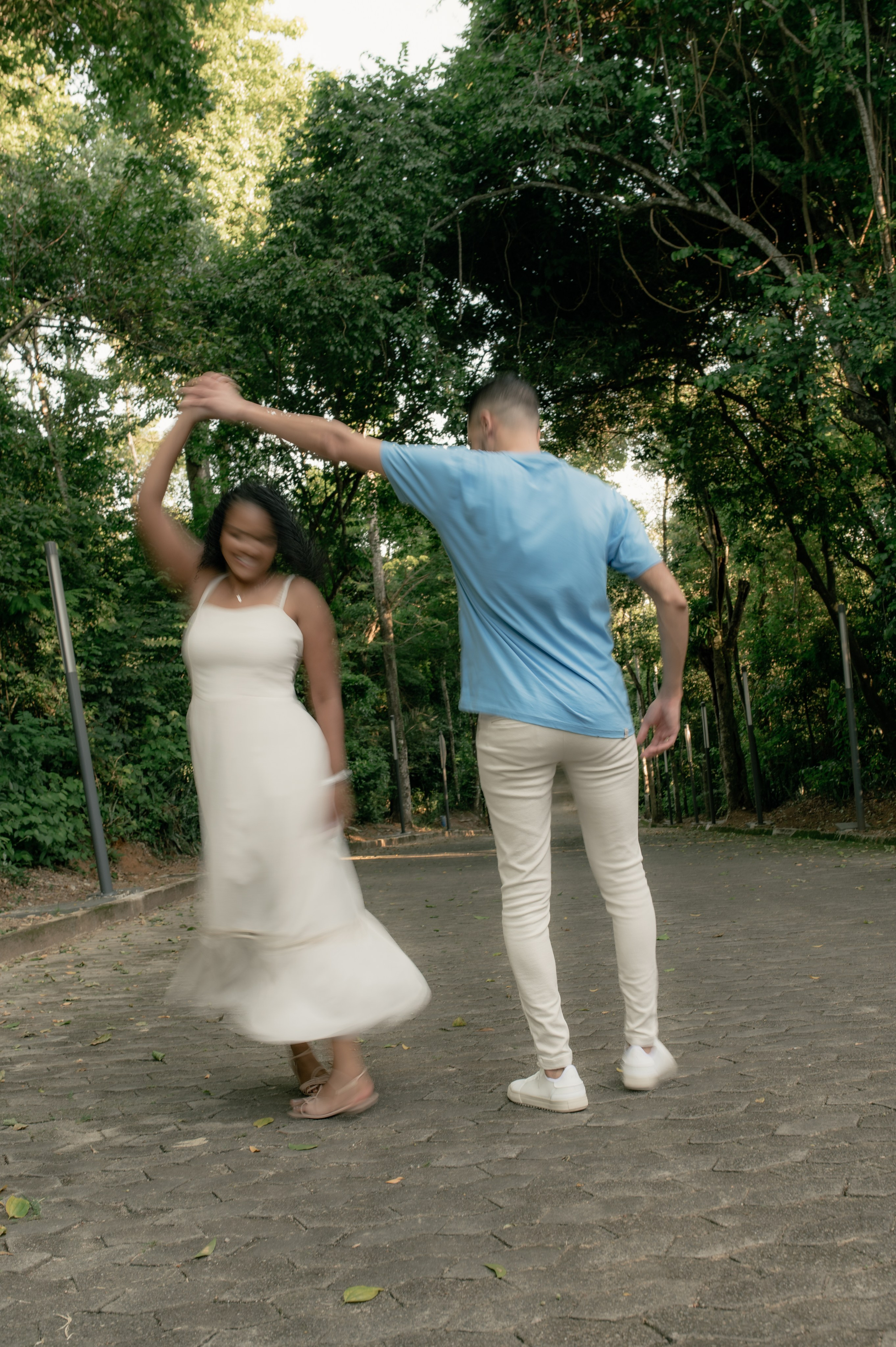 Larissa & Adivani | Serra-ES. Lembrar não é só ver. É sentir de novo