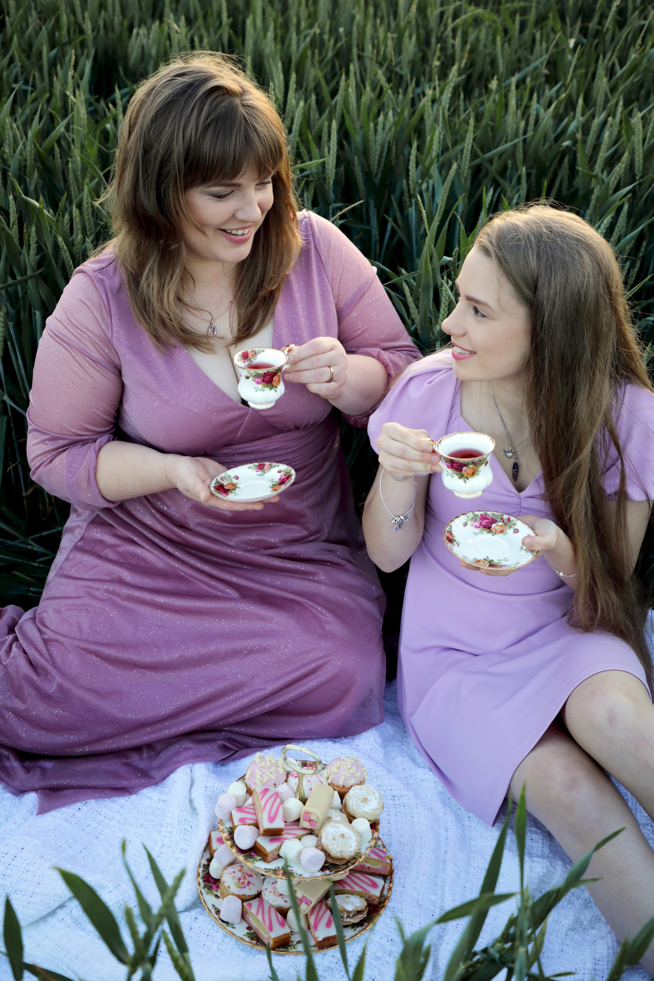 Evija&Ance. PORTRAIT|FAMILY|CHILDREN|BRAND PHOTOGRAPHER UK, CAMBRIDGESHIRE