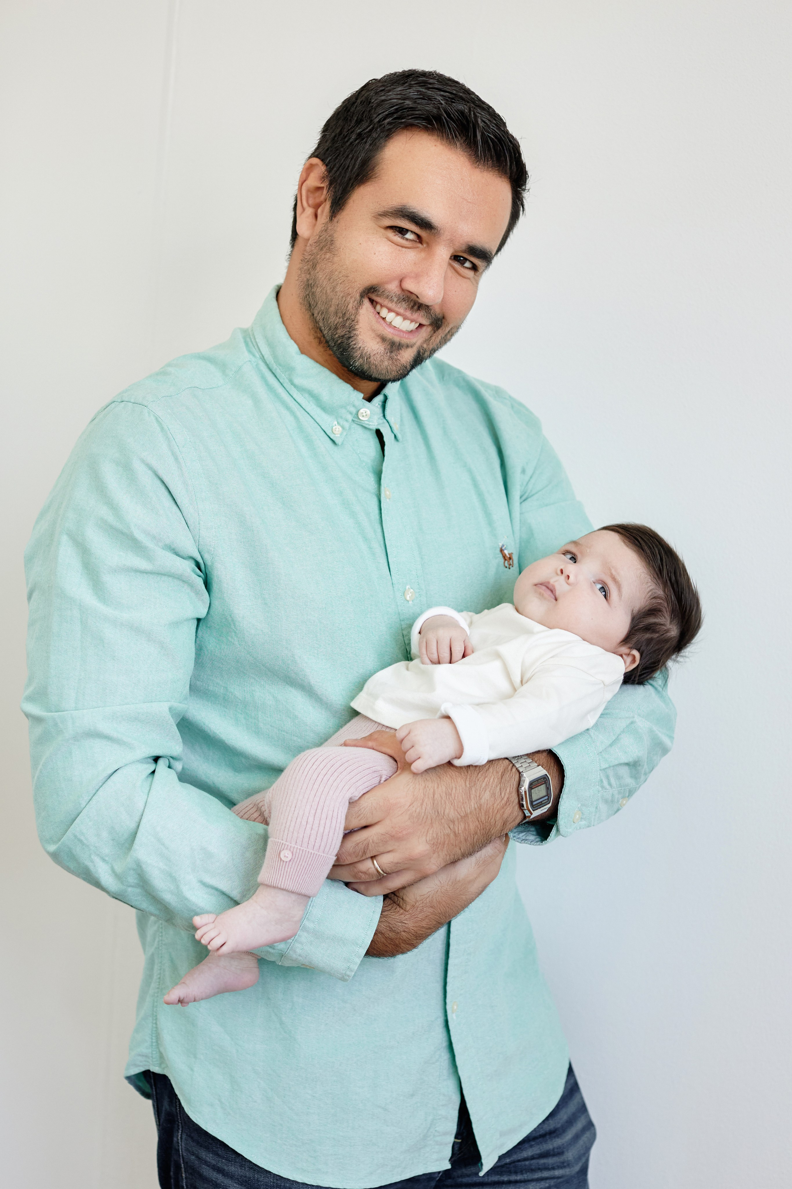 Family. Amazing photo session at a time convenient for you. Y