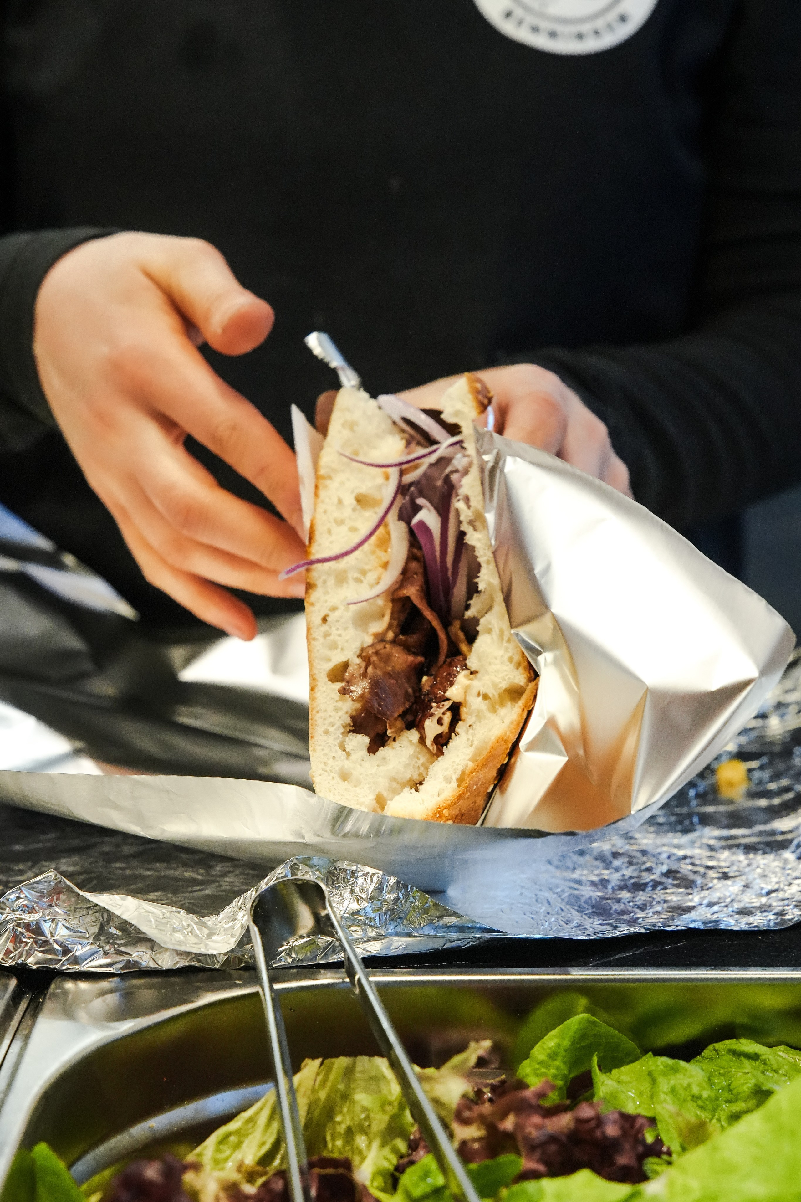 „Eröffnung-Dönerladen“. Fotografin Yuliia Turinina in Stuttgart