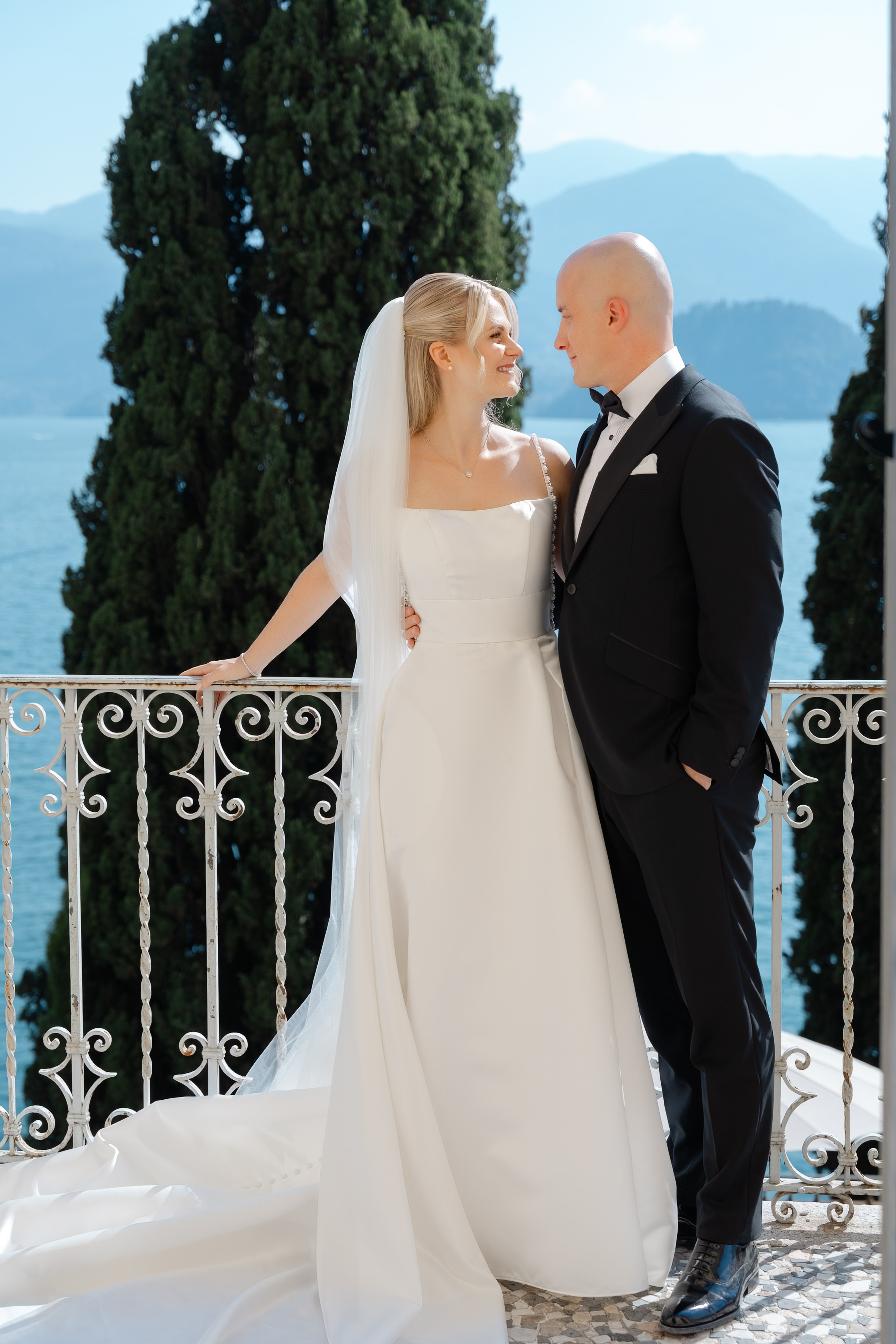 SIMONA AND SERDJIO_VILLA CIPRESSI_LAKE COMO. PHOTOGRAPHER IN ITALY