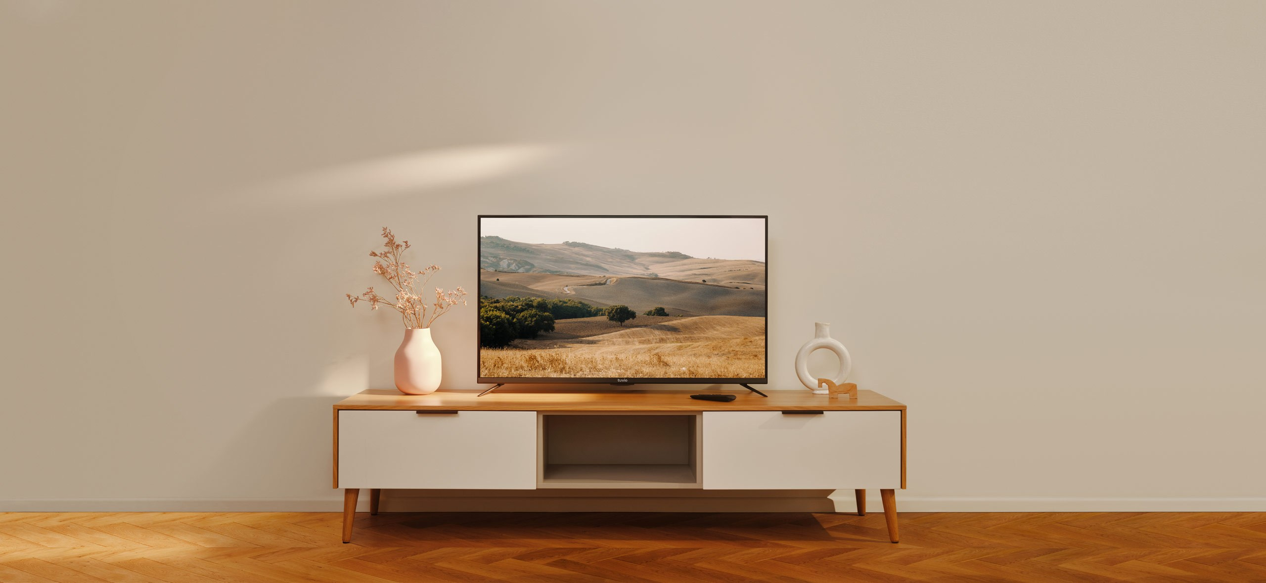 Yandex Market Tuvio. Алина Ефимова — ретушёр (beaty, fashion, product)