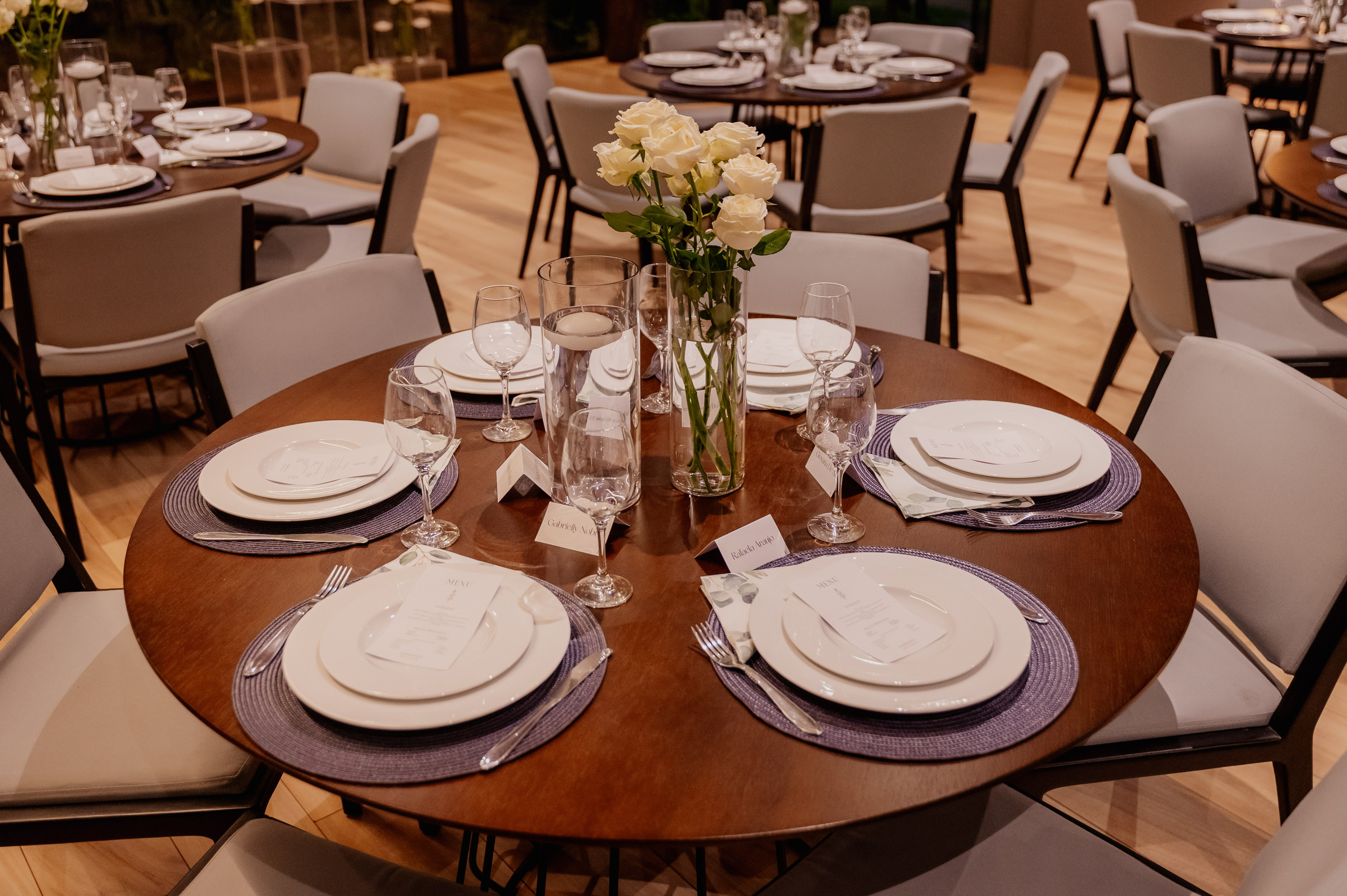 Jantar de Padrinhos em Campo Mourão • Giovana e Felipe. Barizon Fotografia | Fotógrafo de Casamentos, Ensaios e Eventos | Paraná