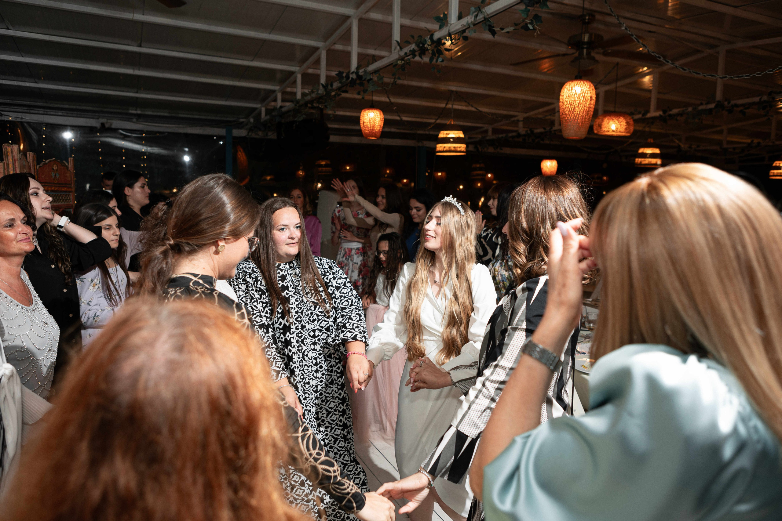 WEDDING IN A COZY PLACE NEAR TEL AVIV. PHOTOGRAPHER IN ISRAEL