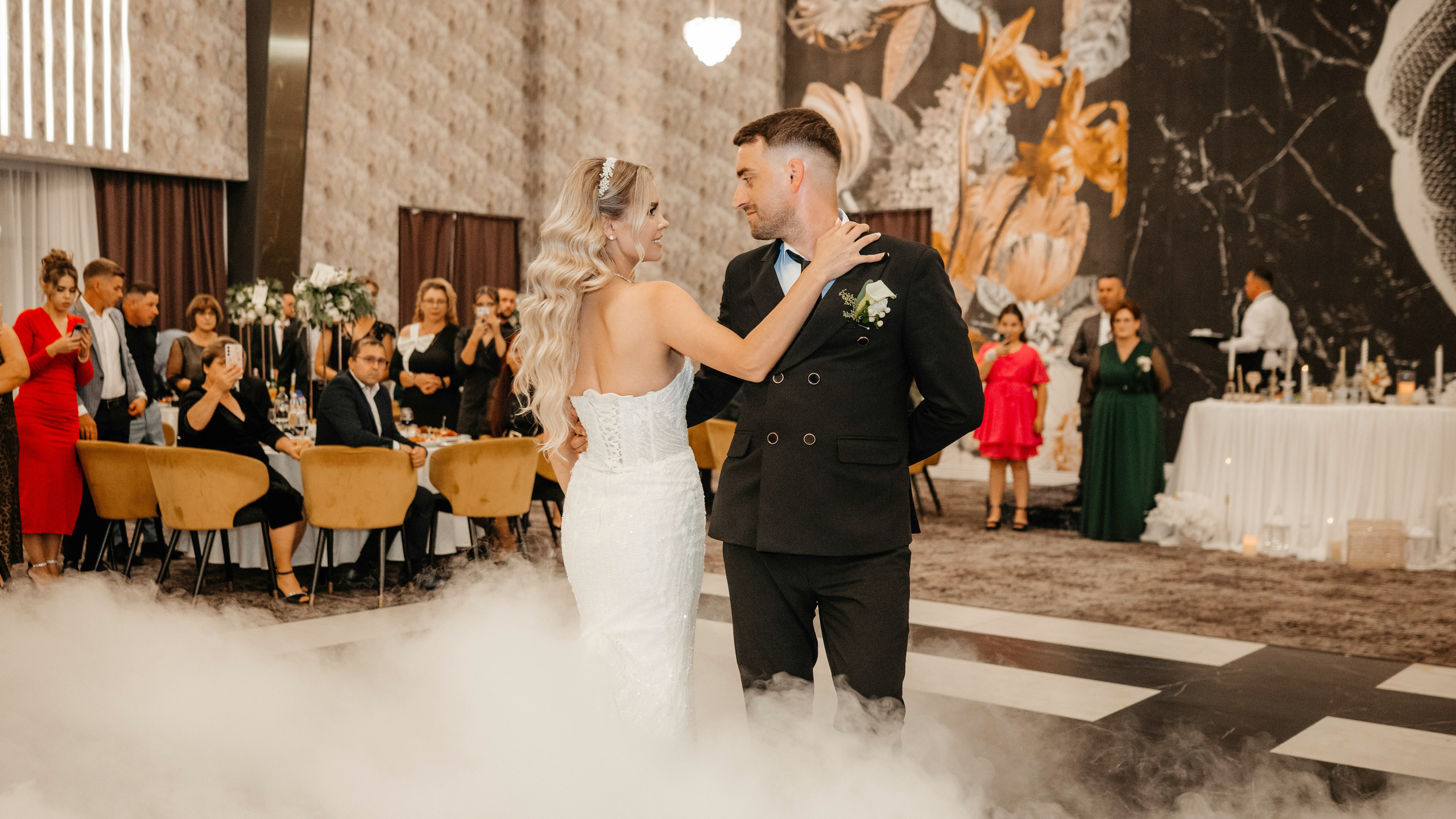 🤎 D a n i e l & S i m o n a - Wedding Day Preview. Wedding & Family Photographer