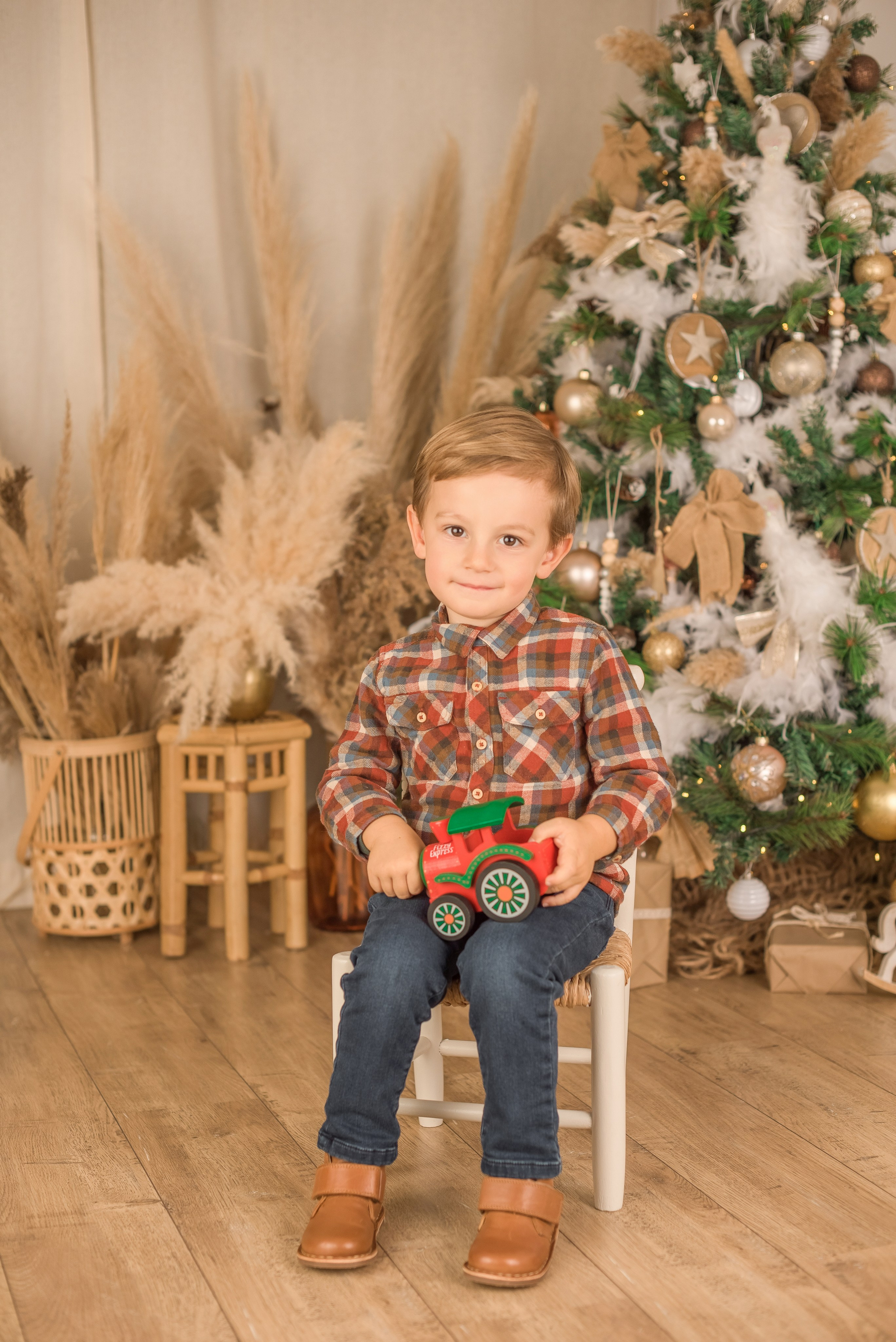 Exemples séance photo Noel - Déco boho. Maria Pinaton - photographe à Douai, Lille, Bondues, Nord - grossesse, nouveau né, famille, mariage, portrait, enfant, couple