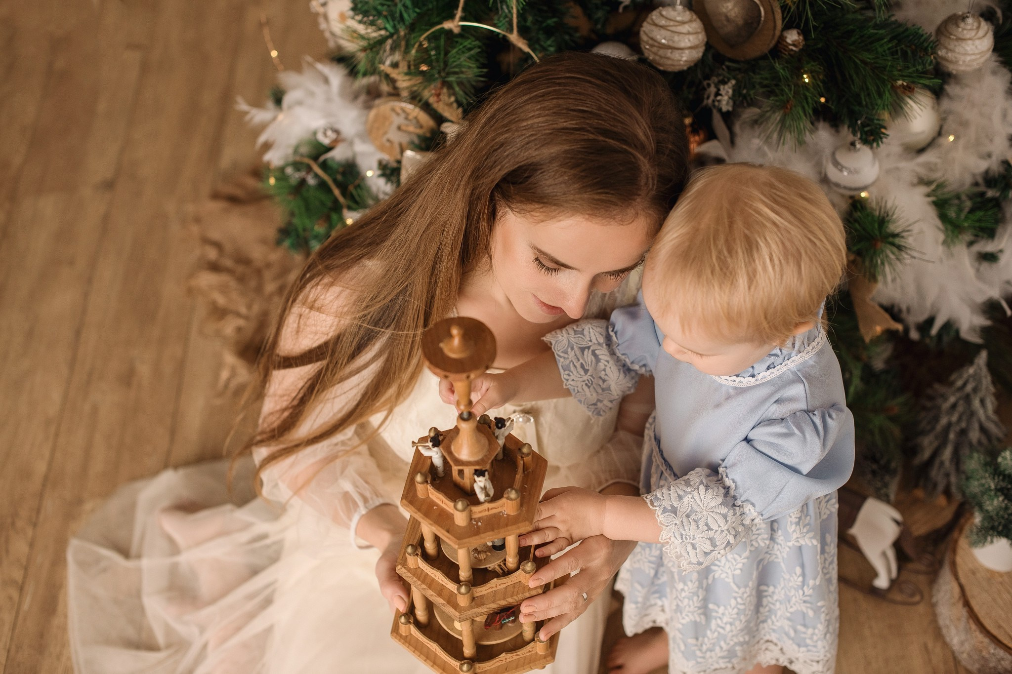 Exemples séance photo Noel - Déco boho. Maria Pinaton - photographe à Douai, Lille, Bondues, Nord - grossesse, nouveau né, famille, mariage, portrait, enfant, couple