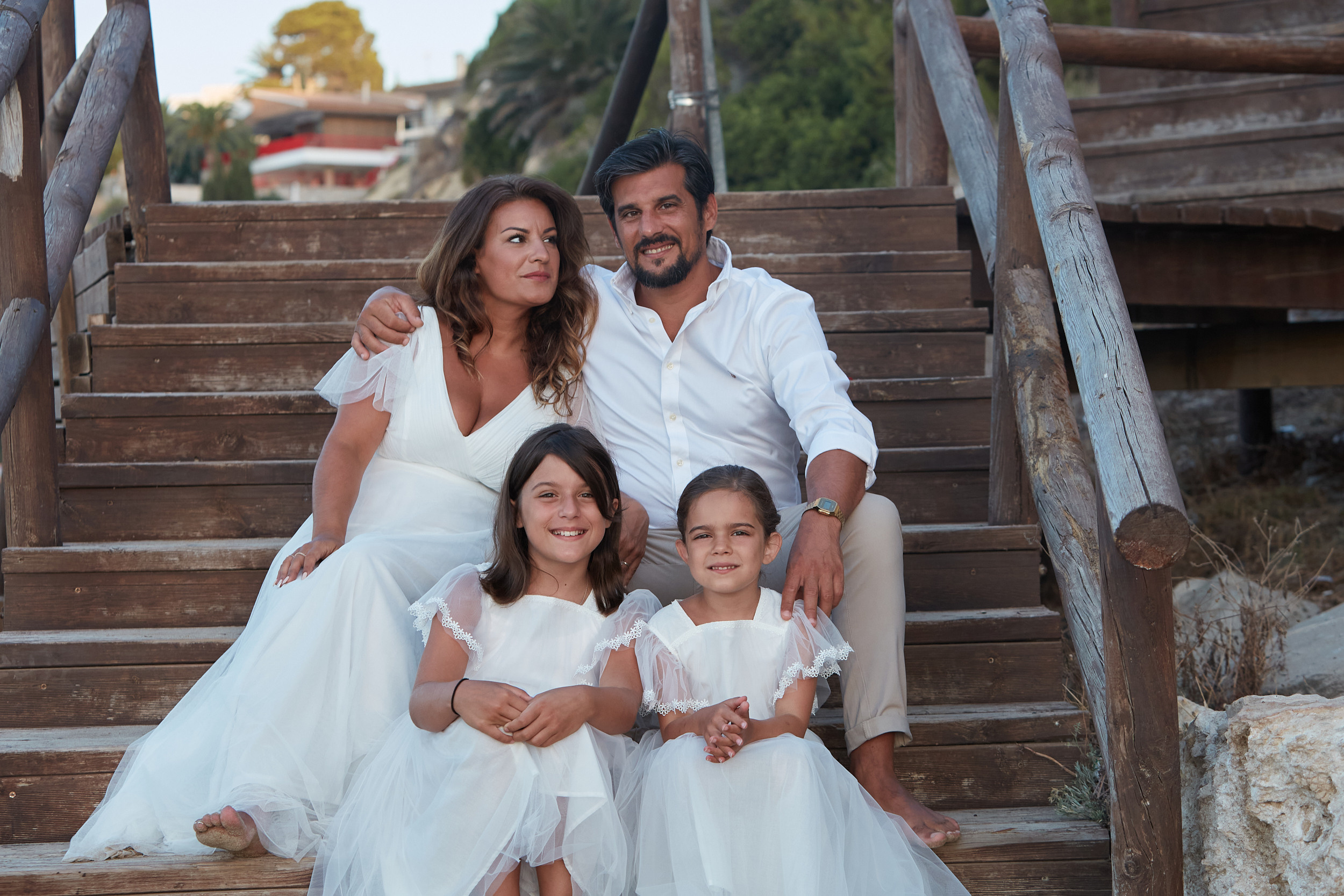 Silvia con familia. NATALYA FOTOS FOTOGRAFO ALTEA - ALICANTE Семейный фотограф в Аликанте