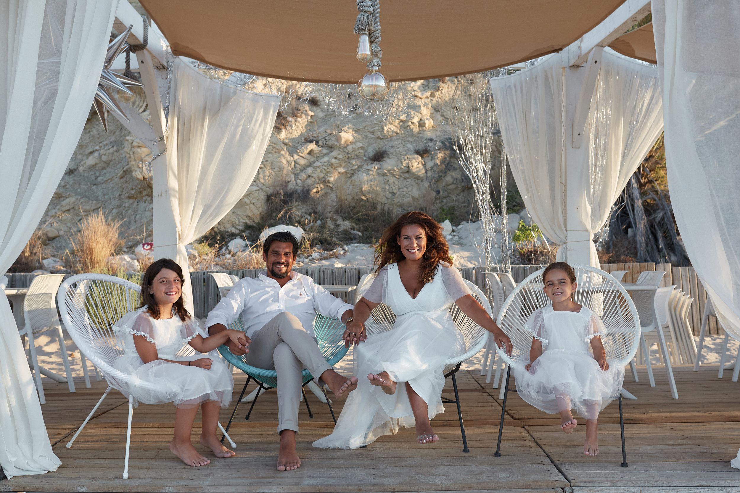 Silvia con familia. NATALYA FOTOS FOTOGRAFO ALTEA - ALICANTE Семейный фотограф в Аликанте