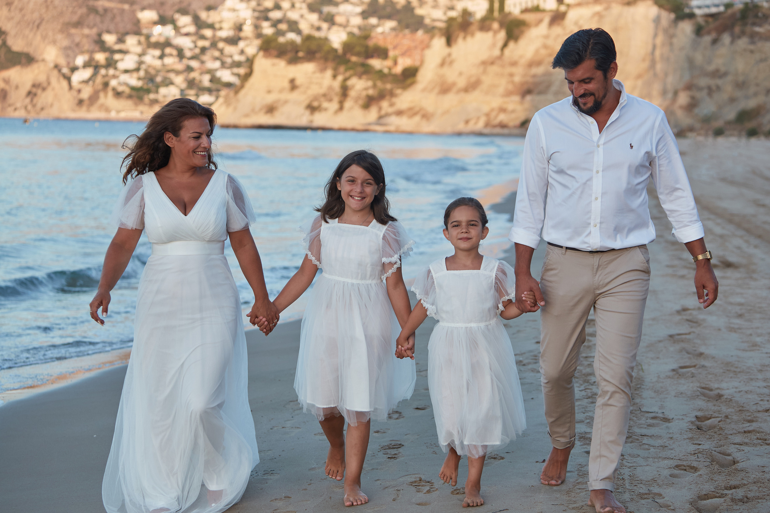 Silvia con familia. NATALYA FOTOS FOTOGRAFO ALTEA - ALICANTE Семейный фотограф в Аликанте