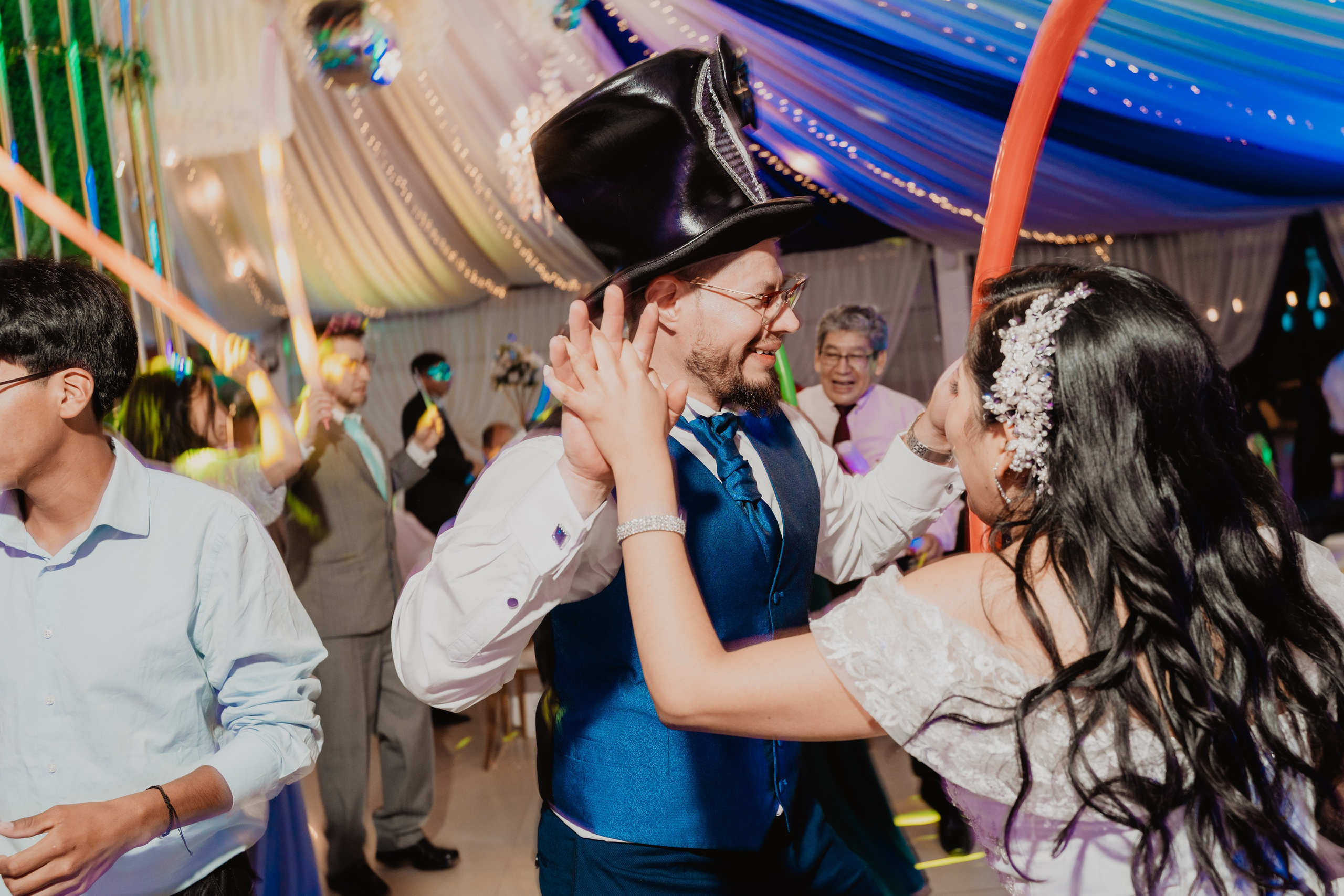 GABRIELA + JORGE | BODA CIVIL RELIGIOSA. Studio KVTA | Fotografía y Video de Bodas en Arequipa