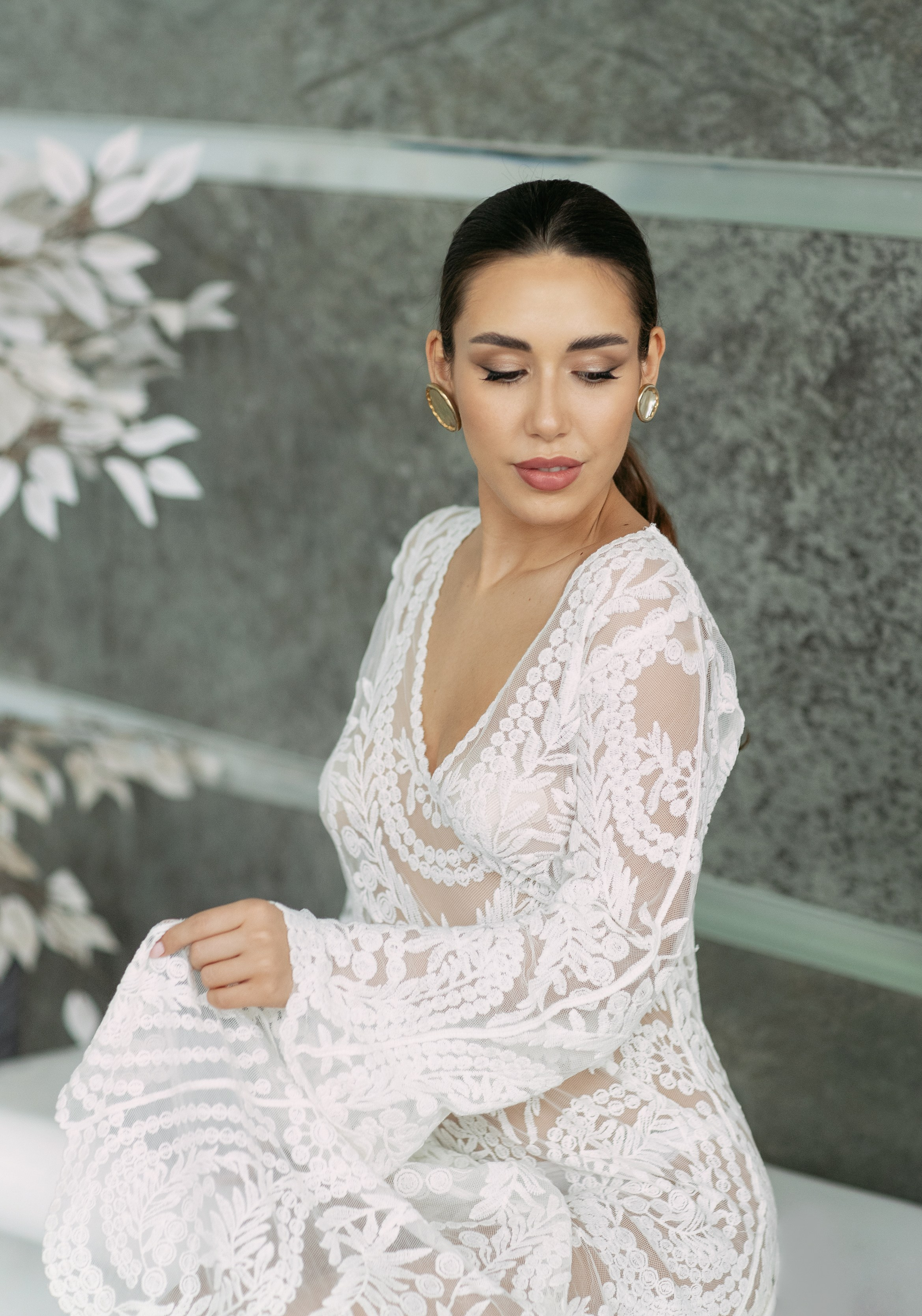 כלה אנסטסיה. Home