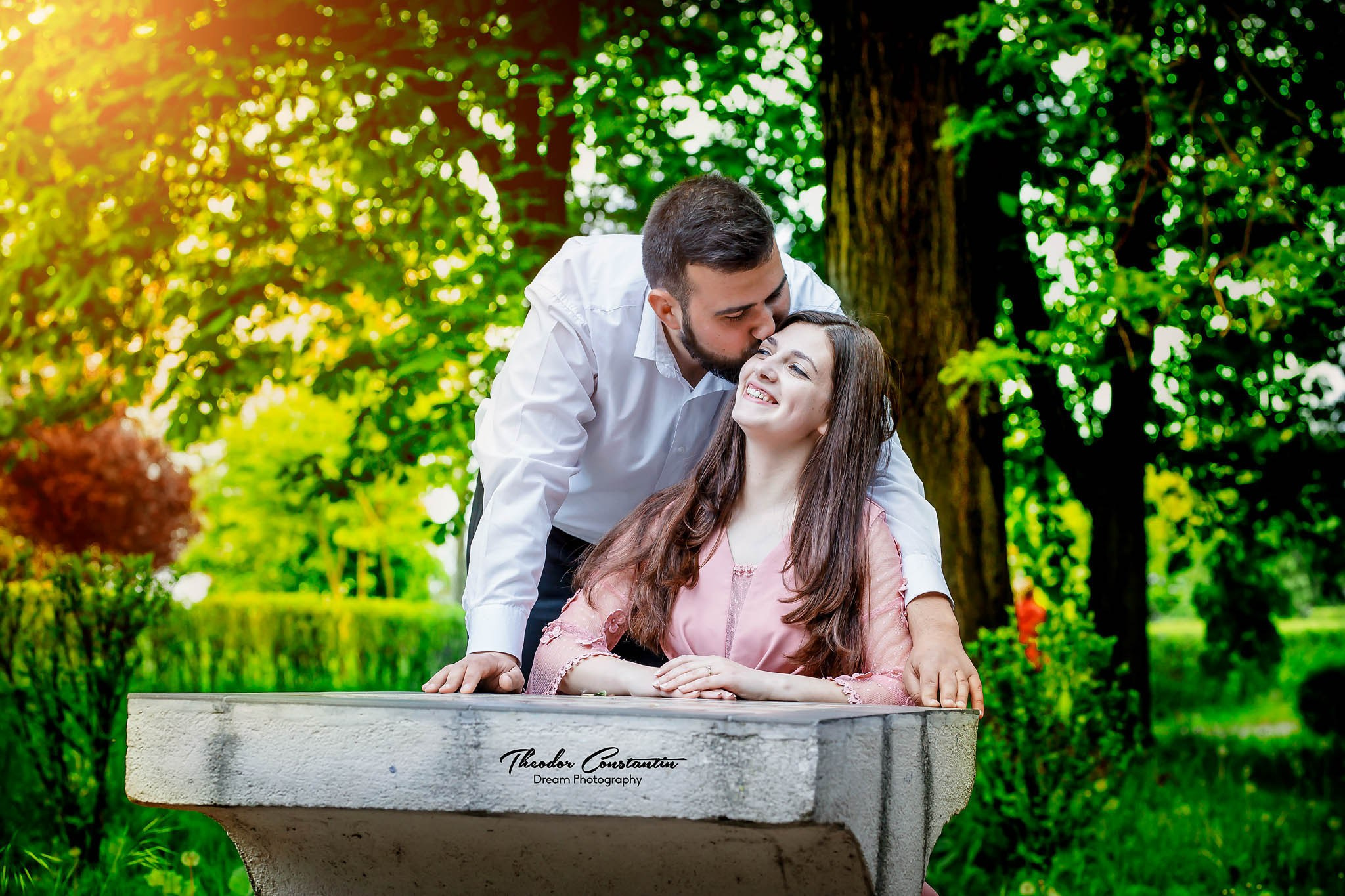 Logodna. Dream Studio Galați – ședințe foto profesionale pentru familie, portrete și evenimente