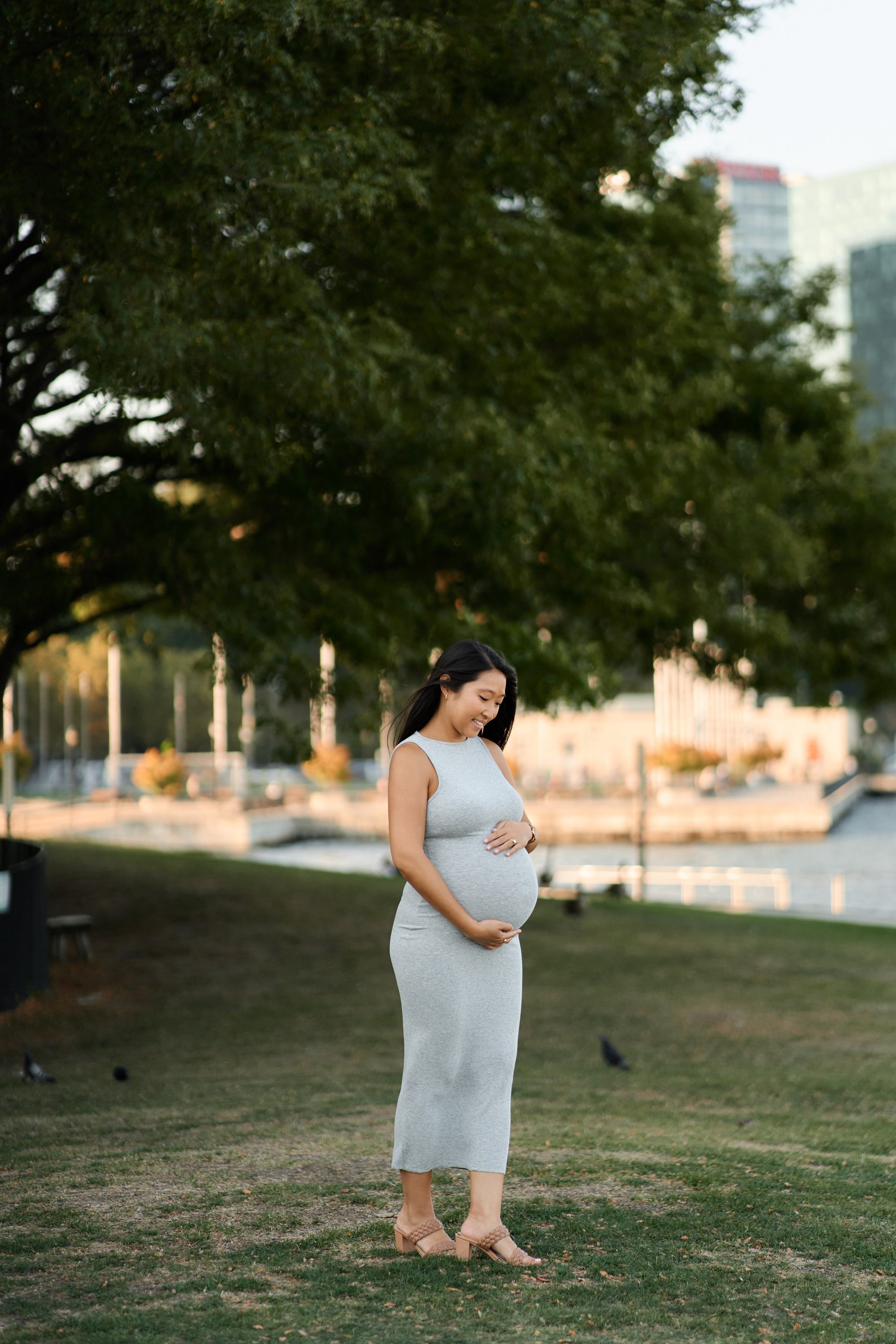 Maternity indoor and studio photoshoot. Professional Wedding and event photographer USA New York