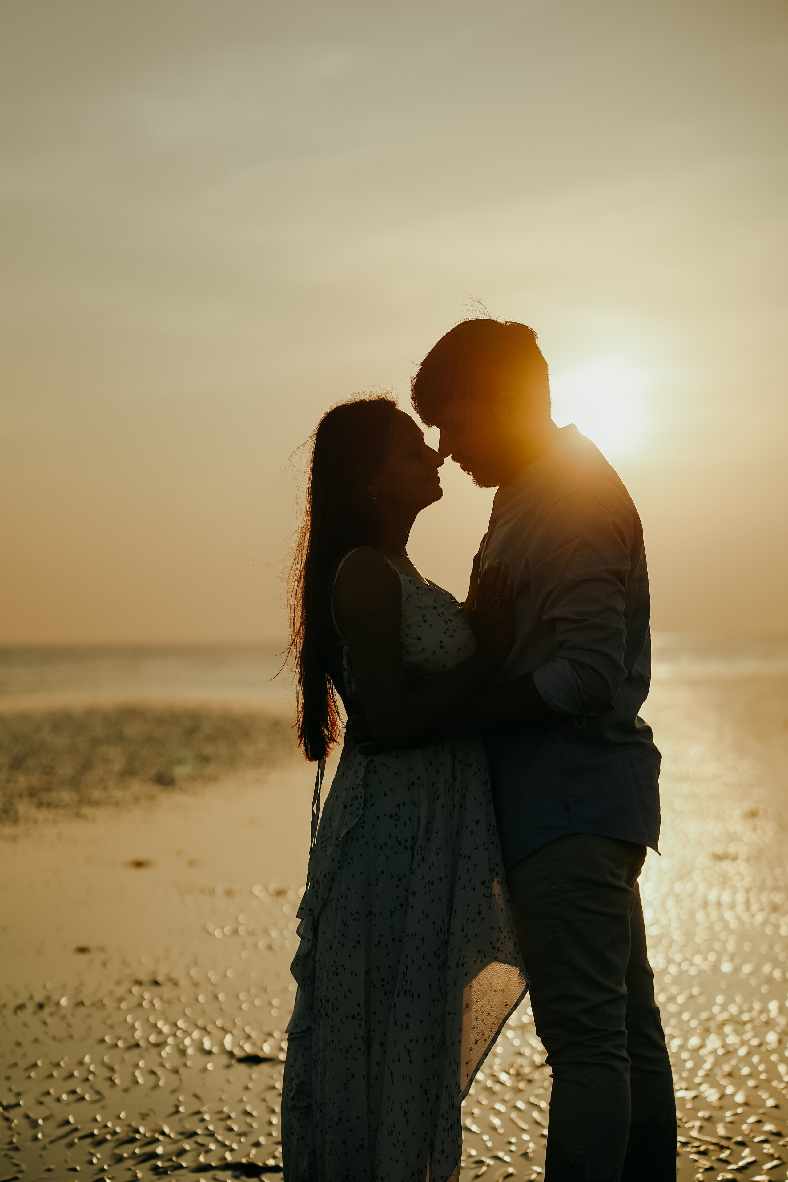 COUPLE SESSIONS. Love Emotions Weddings