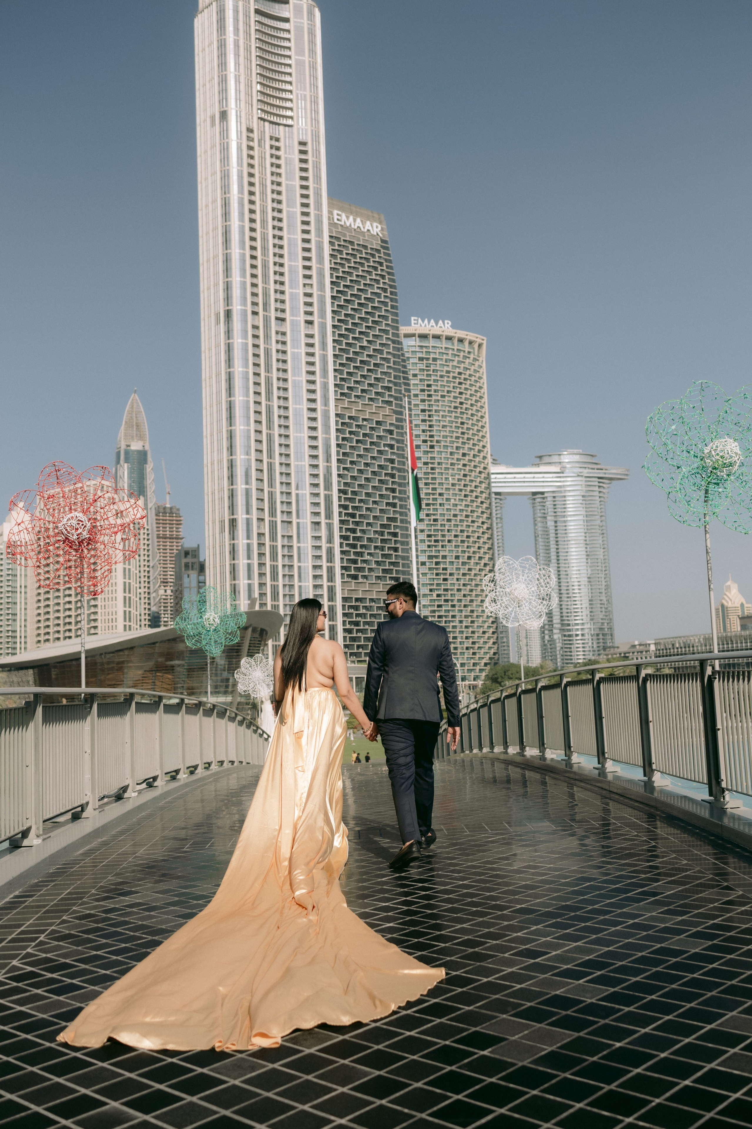 COUPLE SESSIONS. Love Emotions Weddings