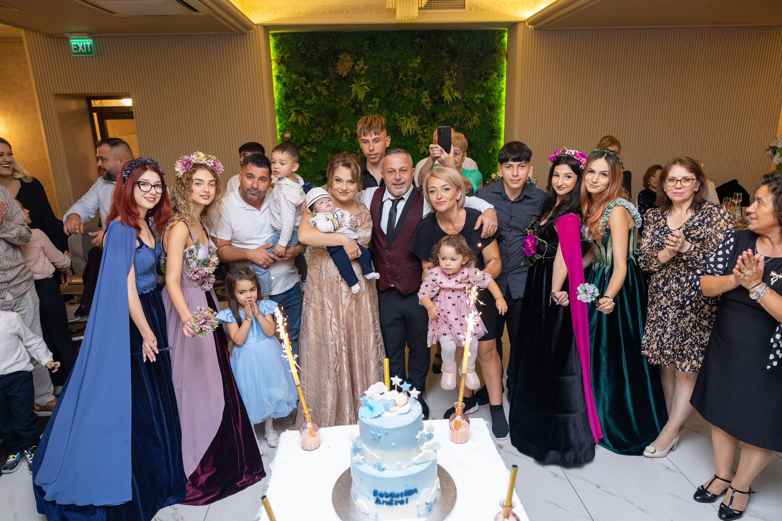 Andrei Sebastian. Moments By Gub