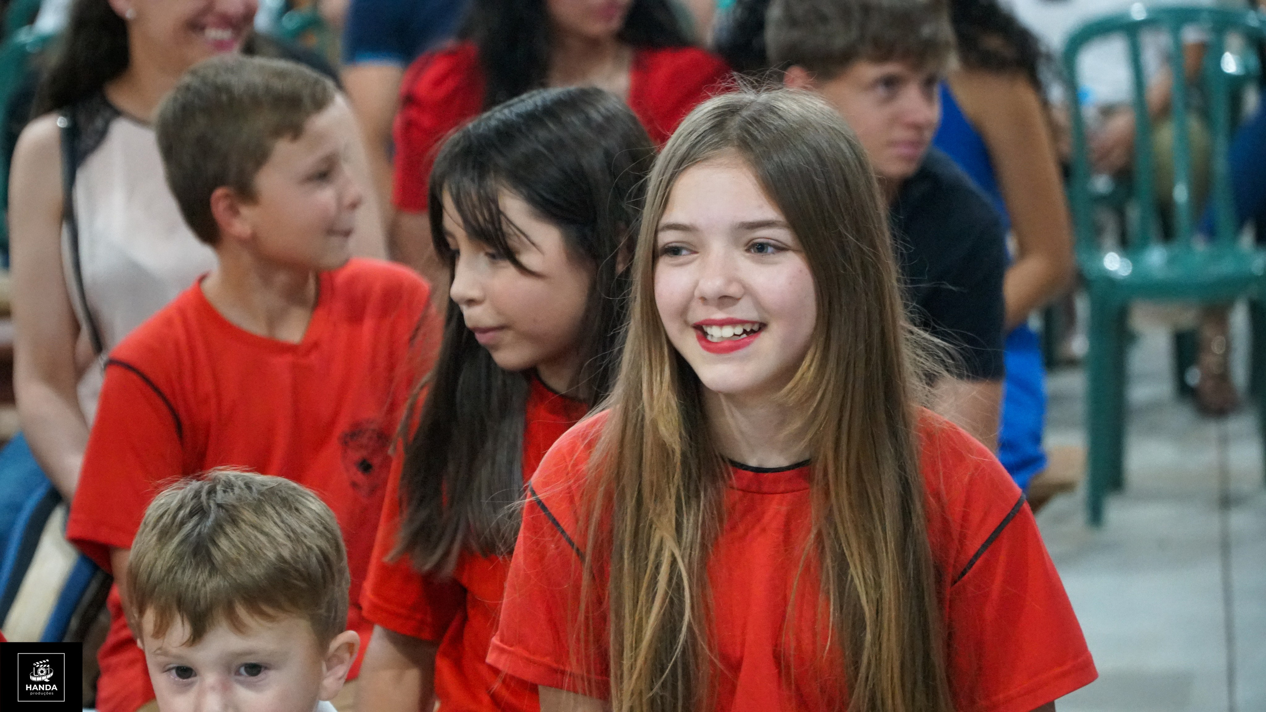 Noite autógrafos colégio Aurélio Buarque de Holanda. Handa Produções