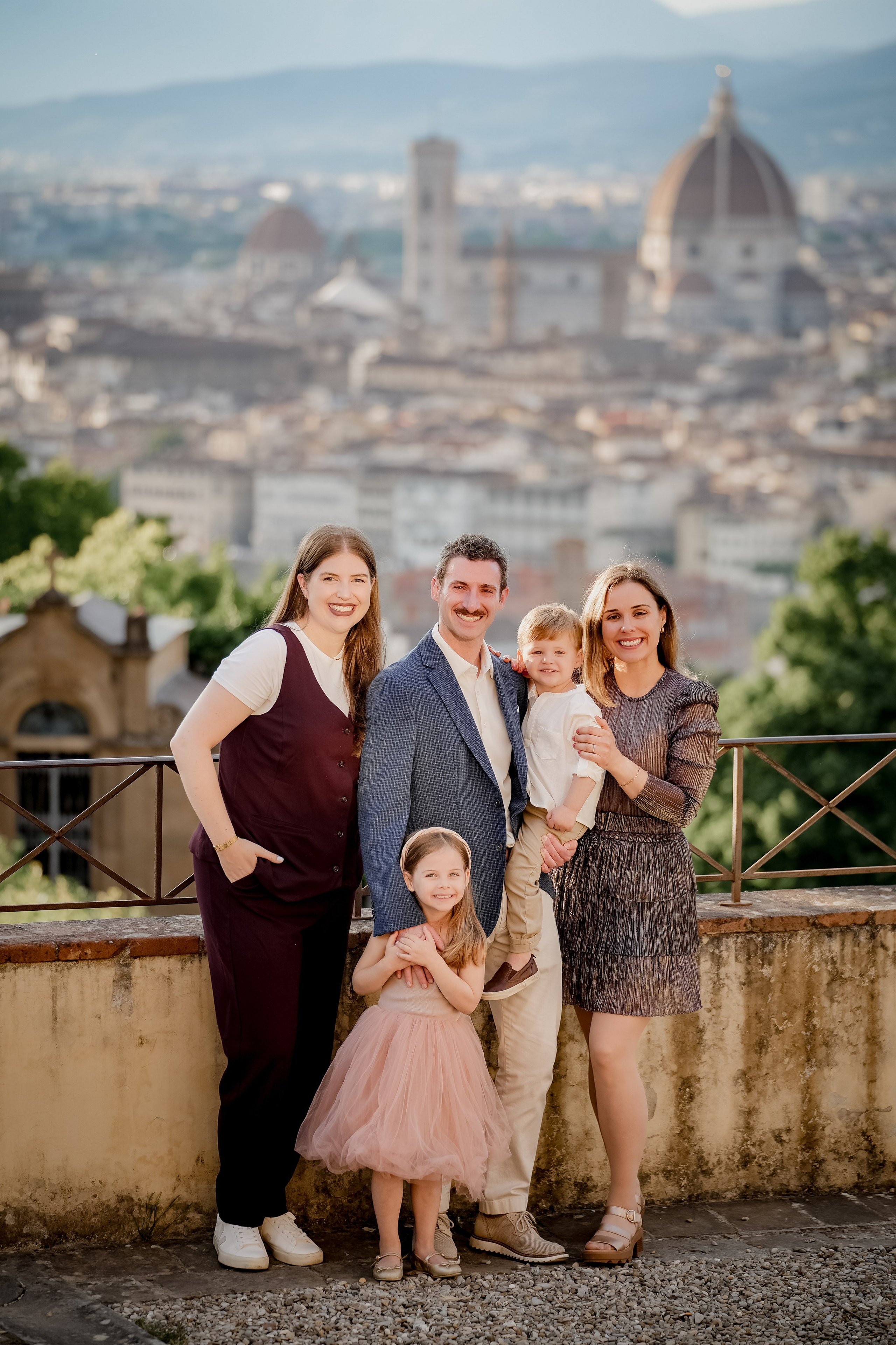 Jessica & Family. Wedding Photographer in Italy