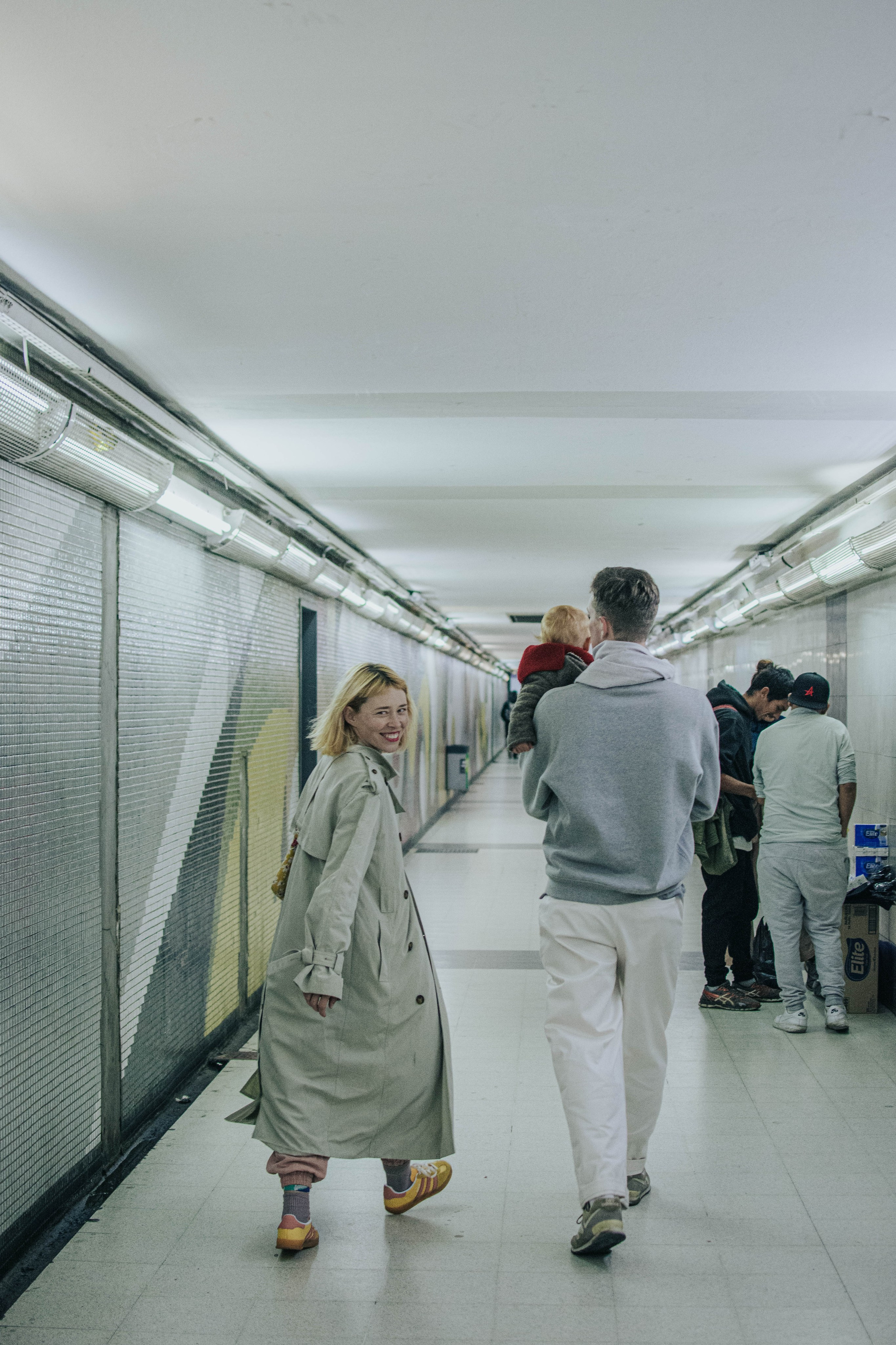 Family photo shoot. Buenos Aires. Photographer @elmirkami in the city of Buenos Aires