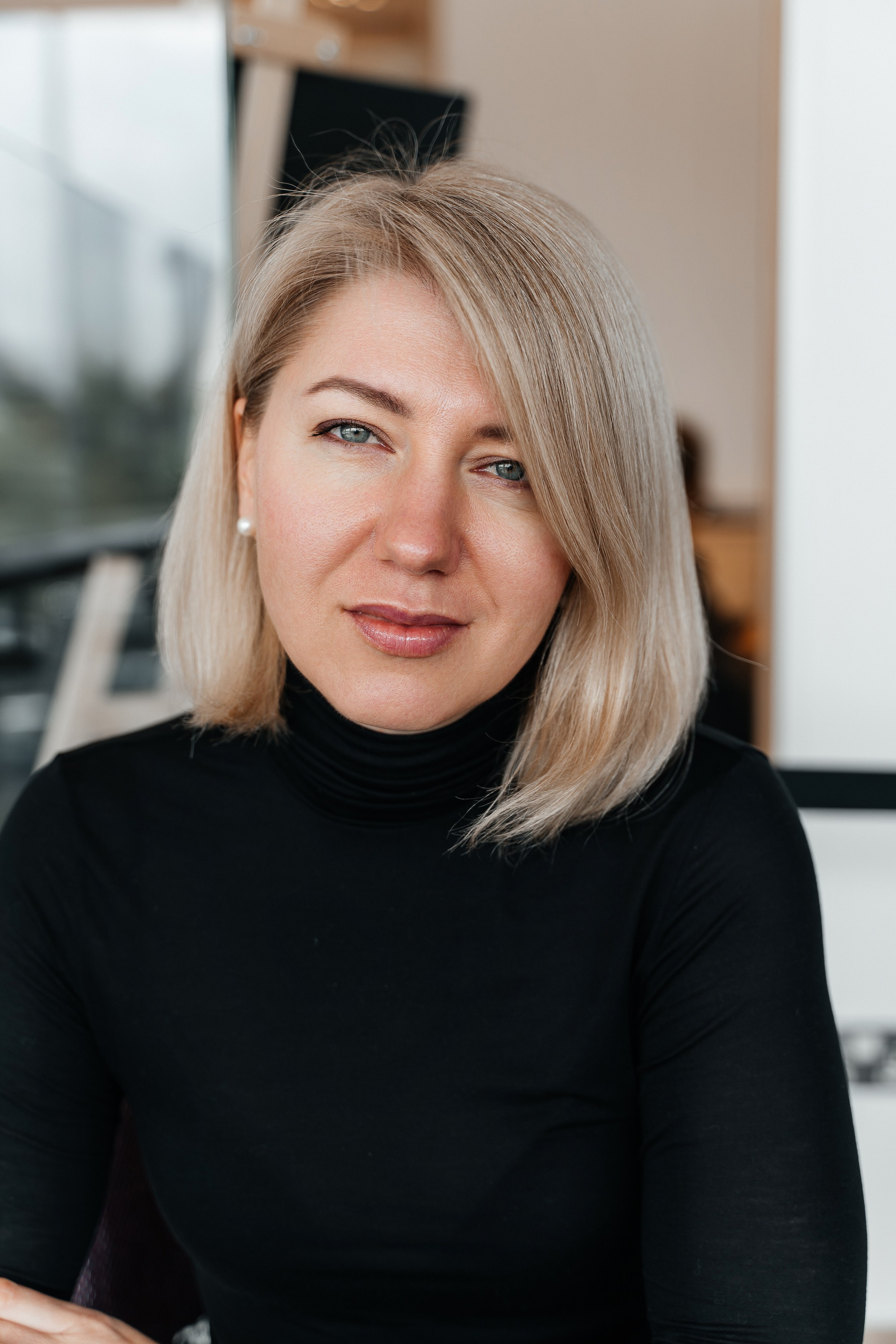 Headshot. Photographer in England Ekaterina Romanova