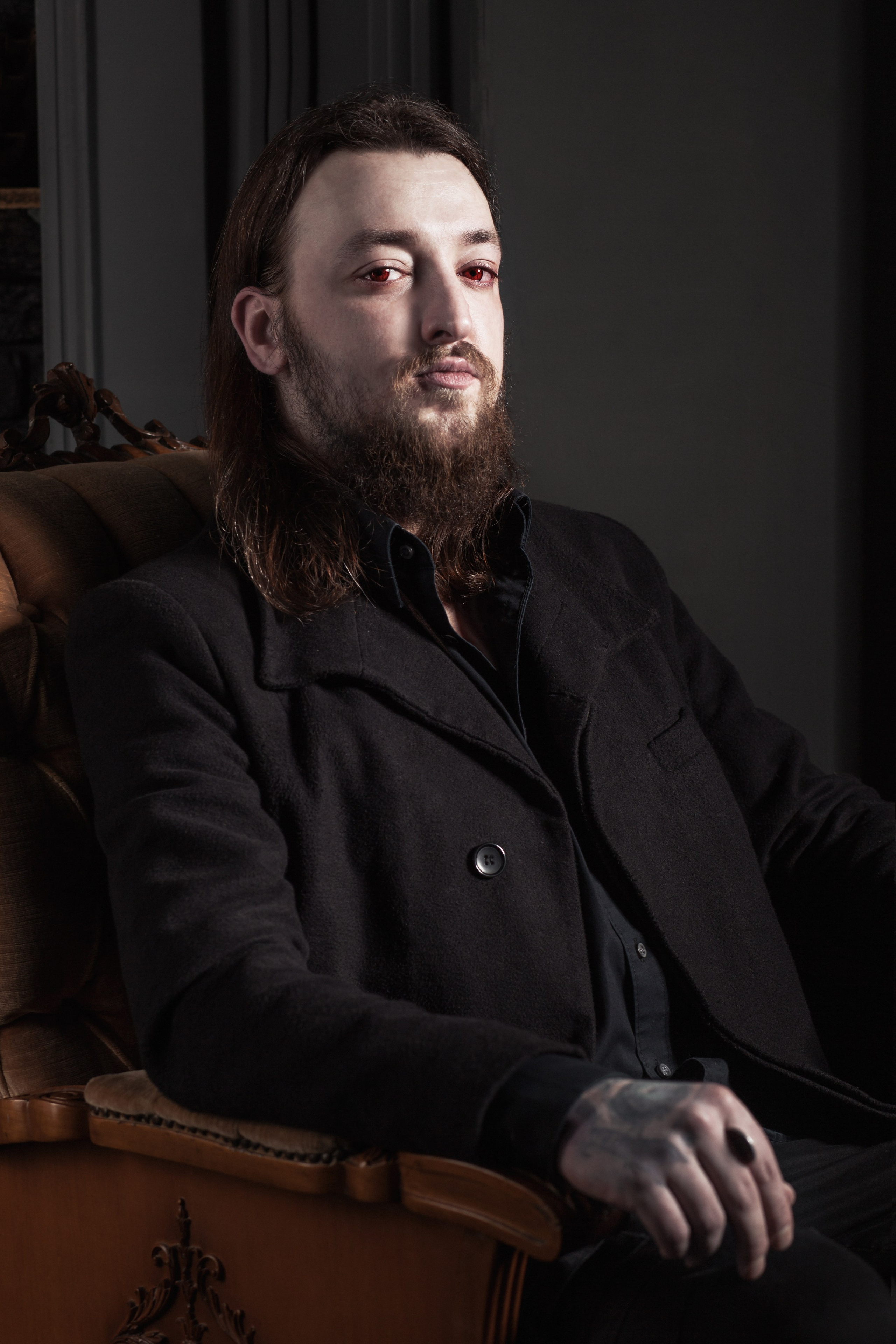Portraits. Photographer Anya Goldenberg. Works in Reading and surrounding areas