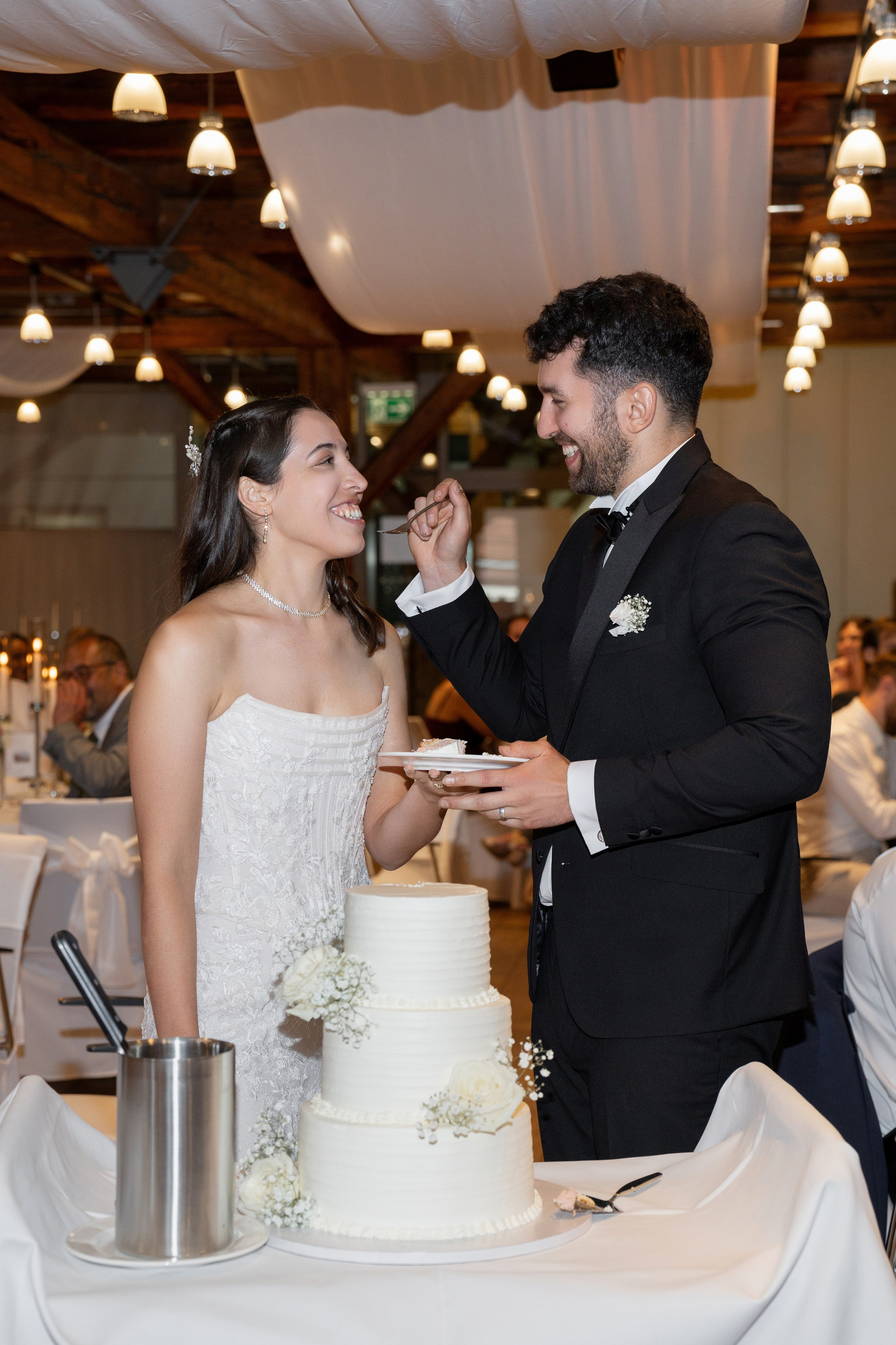 Joanna & James. Wedding photographer from Germany | Shoots in Zurich, Dubai & worldwide