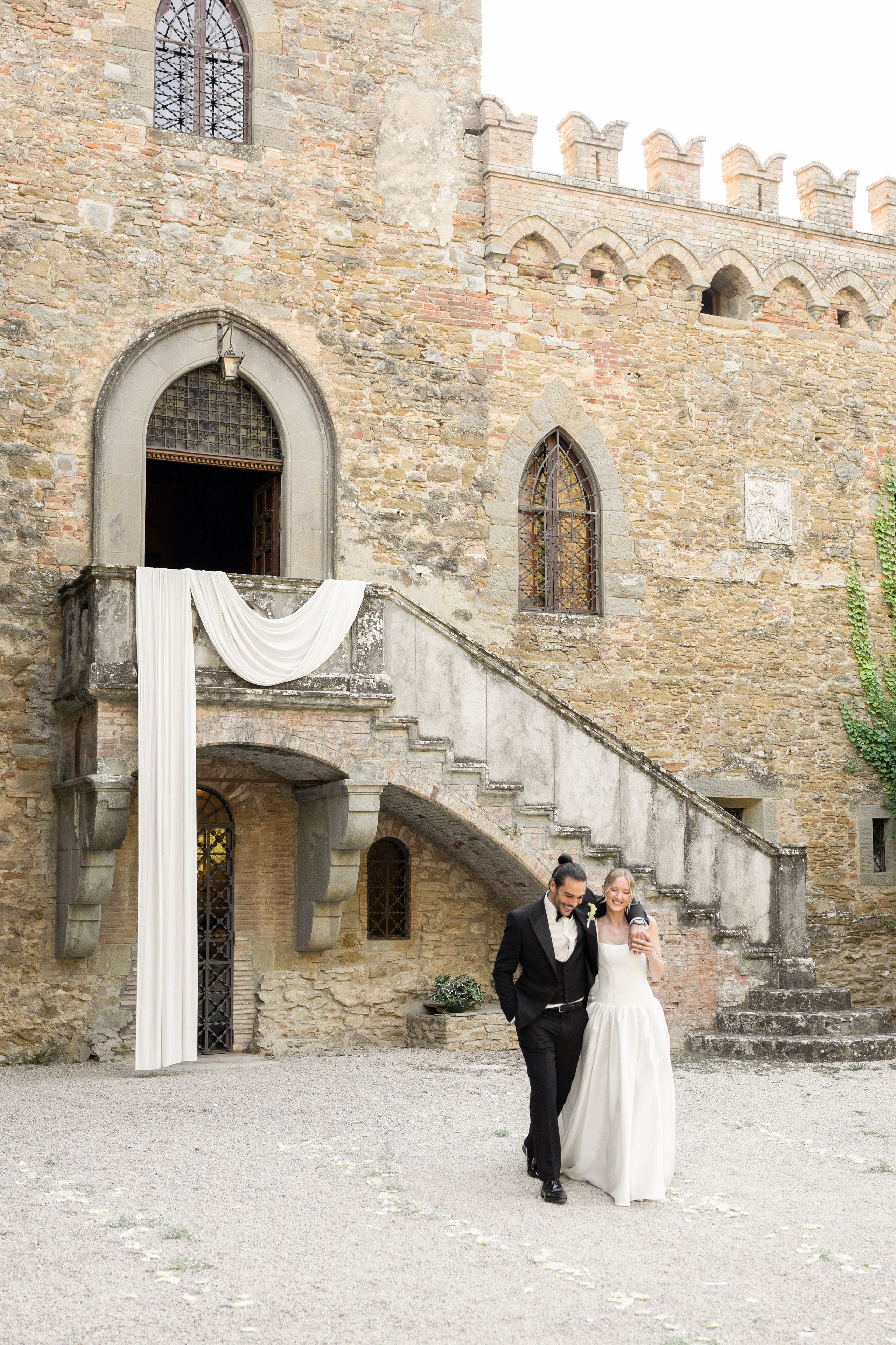 Anika & Ilyes. Wedding photographer from Germany | Shoots in Zurich, Dubai & worldwide
