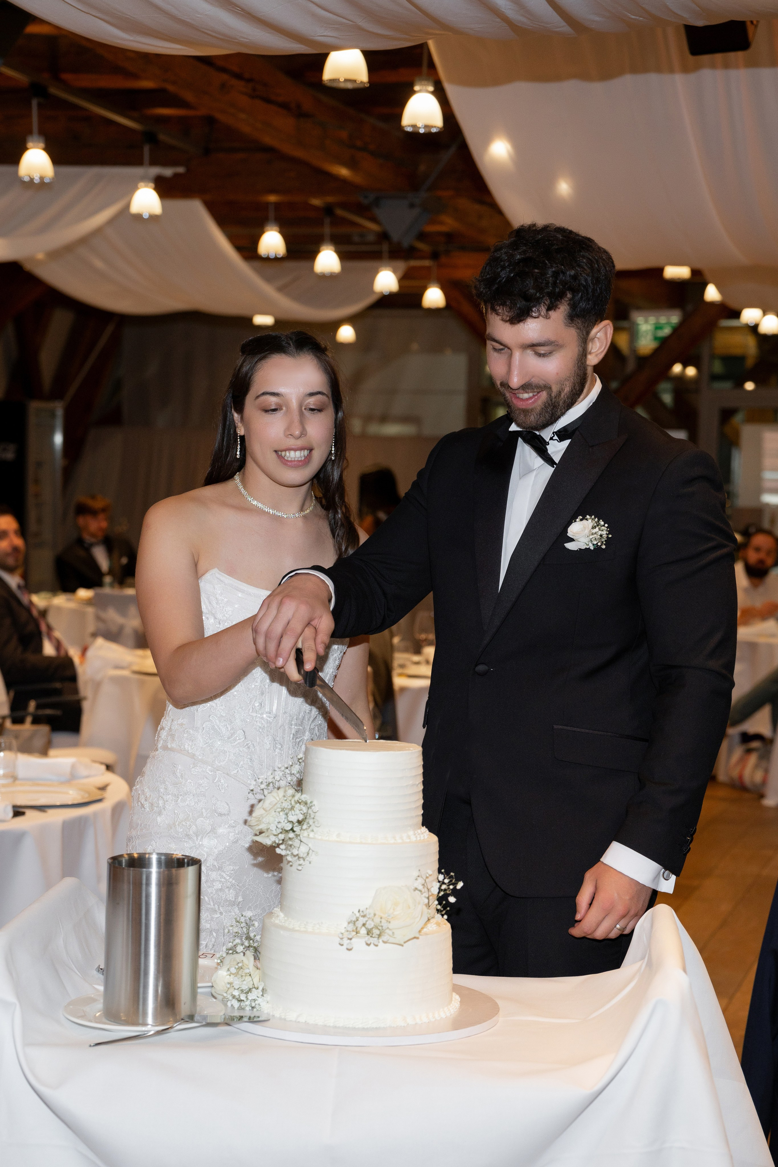 Joanna & James. Wedding photographer from Germany | Shoots in Zurich, Dubai & worldwide