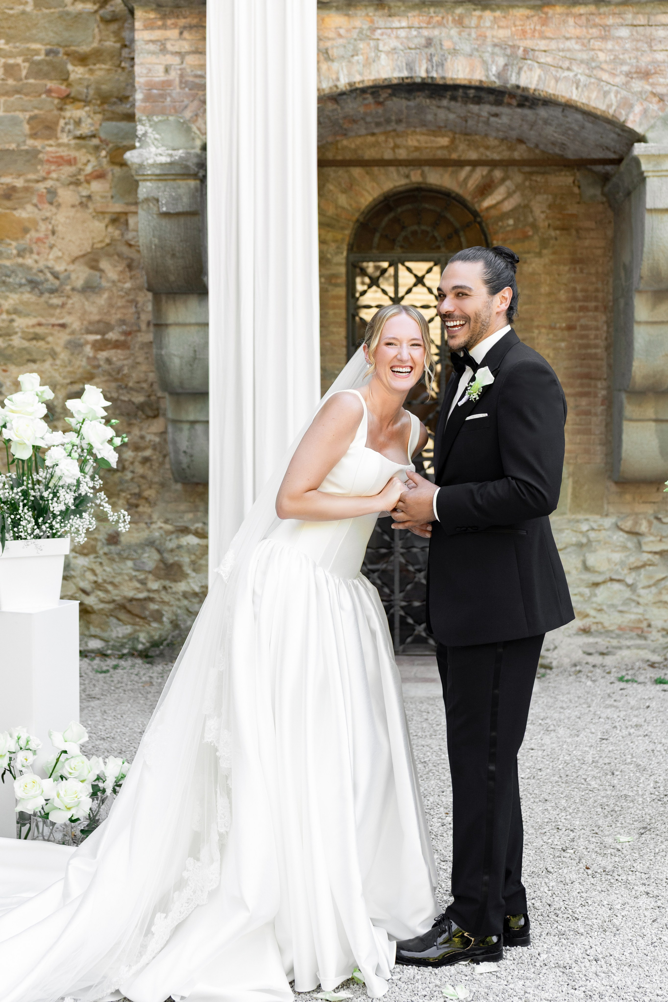Anika & Ilyes. Wedding photographer from Germany | Shoots in Zurich, Dubai & worldwide