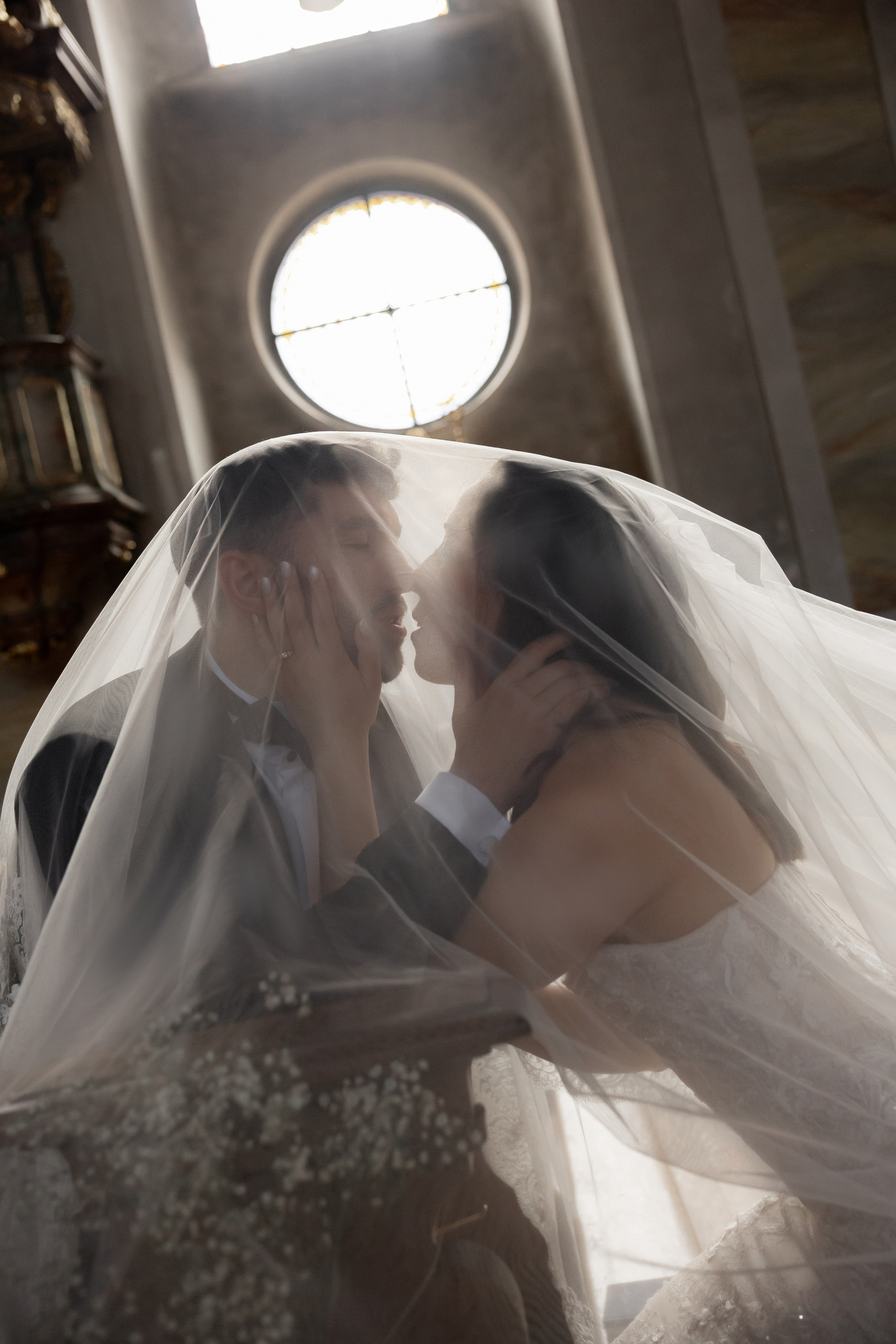 Joanna & James. Wedding photographer from Germany | Shoots in Zurich, Dubai & worldwide