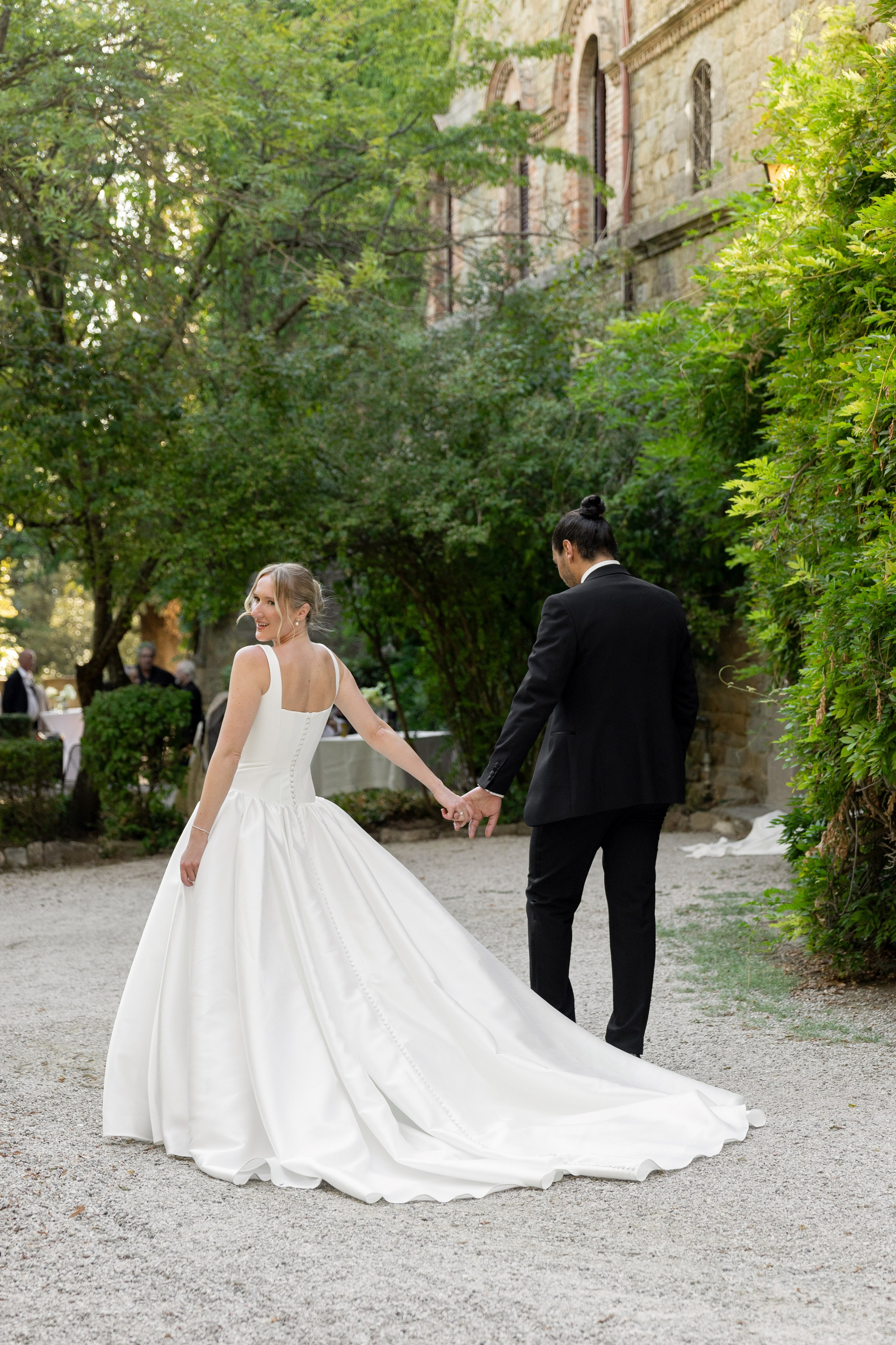 Anika & Ilyes. Wedding photographer from Germany | Shoots in Zurich, Dubai & worldwide