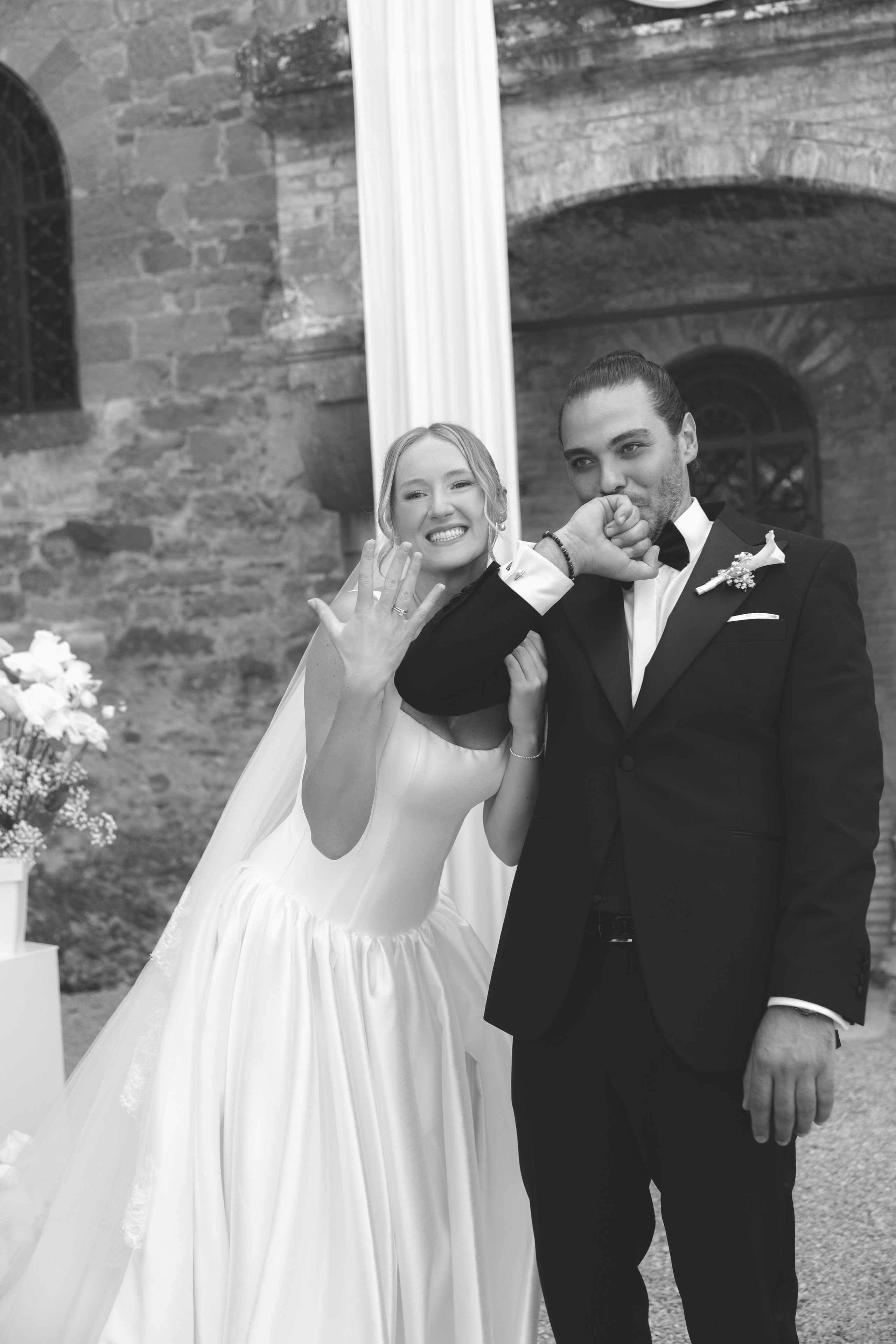Anika & Ilyes. Wedding photographer from Germany | Shoots in Zurich, Dubai & worldwide
