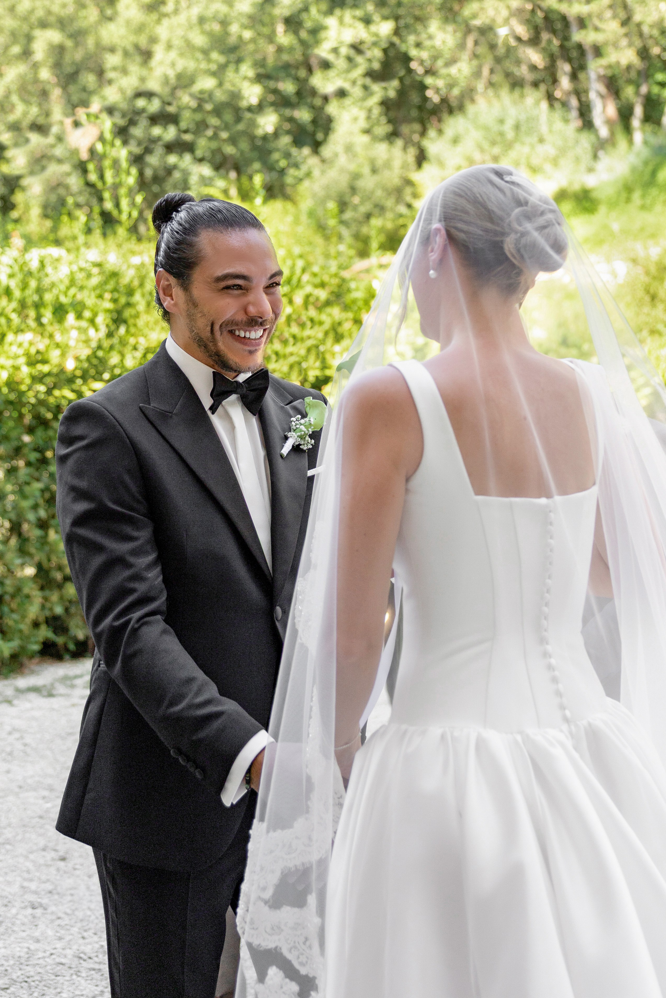 Anika & Ilyes. Wedding photographer from Germany | Shoots in Zurich, Dubai & worldwide