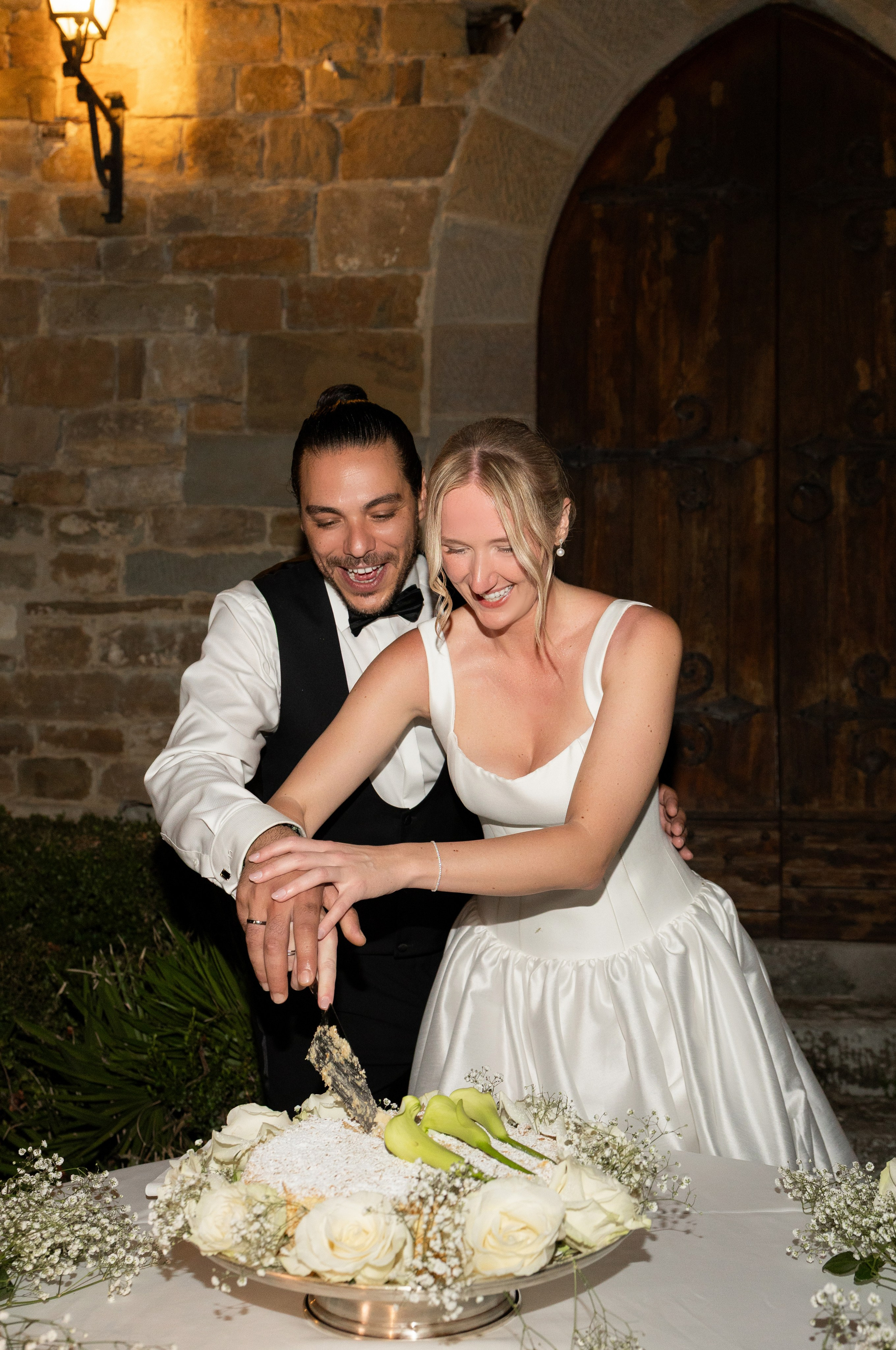 Anika & Ilyes. Wedding photographer from Germany | Shoots in Zurich, Dubai & worldwide